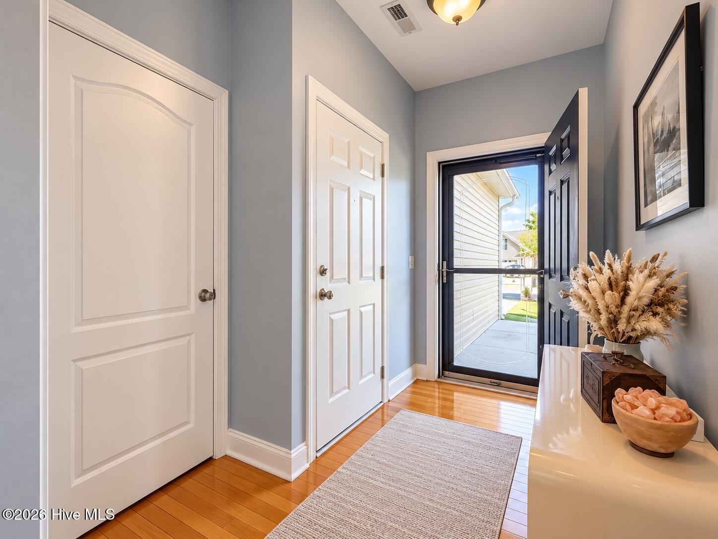 Photo 1 of Single family home for sale at 522 Vallie Ln, Wilmington, NC 28412 | MLS# 100608101 | Listing updated on 2026-10-05