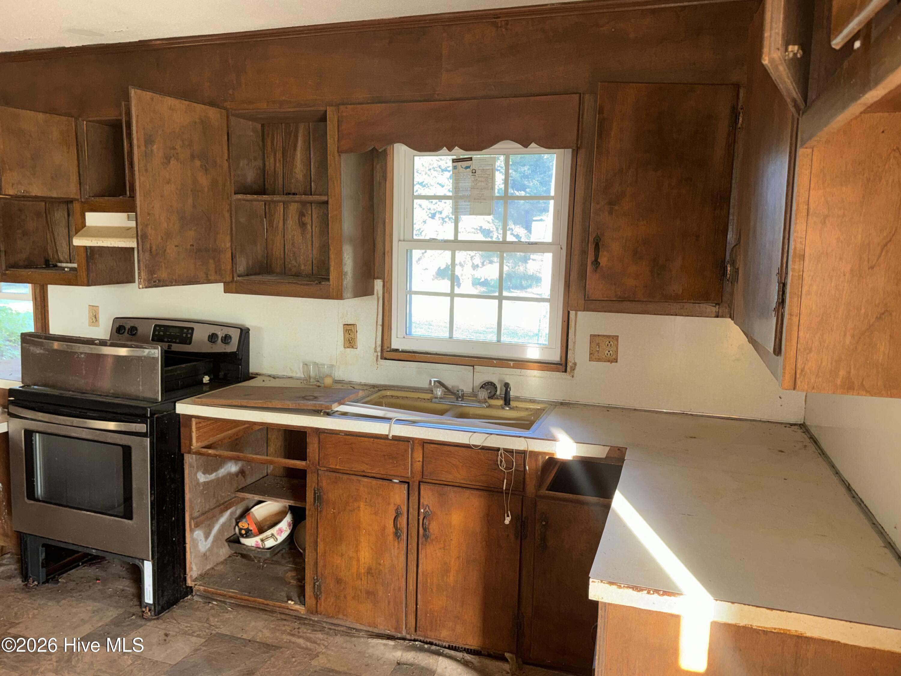 Photo 9 of Single family home for sale at 766 Carolina 41, Trenton, NC 28585 | MLS# 100608073 | Listing updated on 2026-10-05