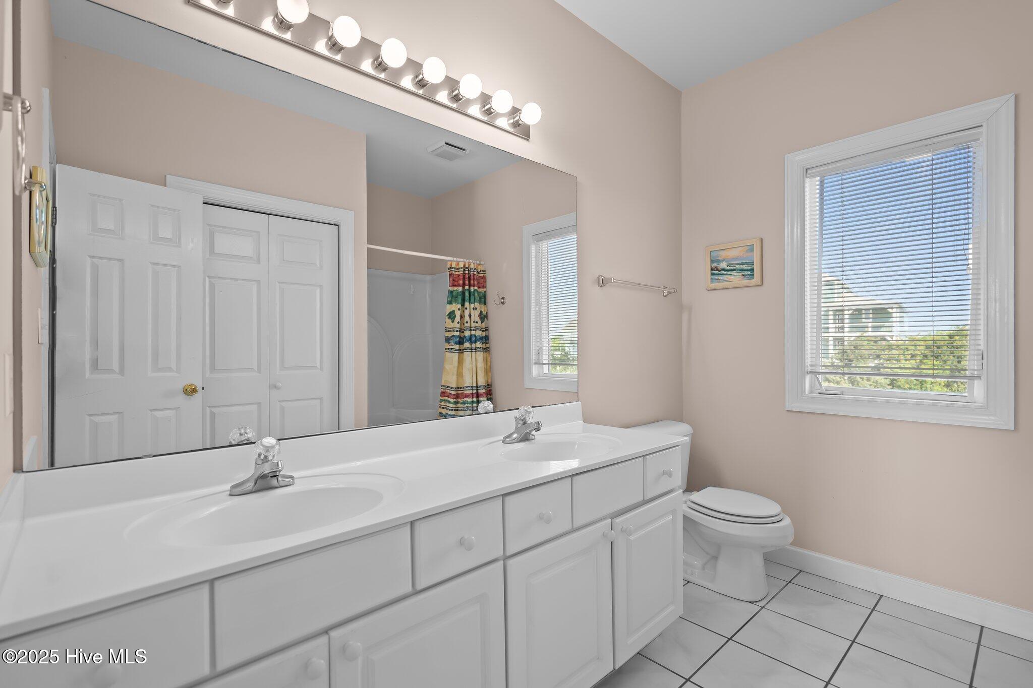 100506590 | Photo 39