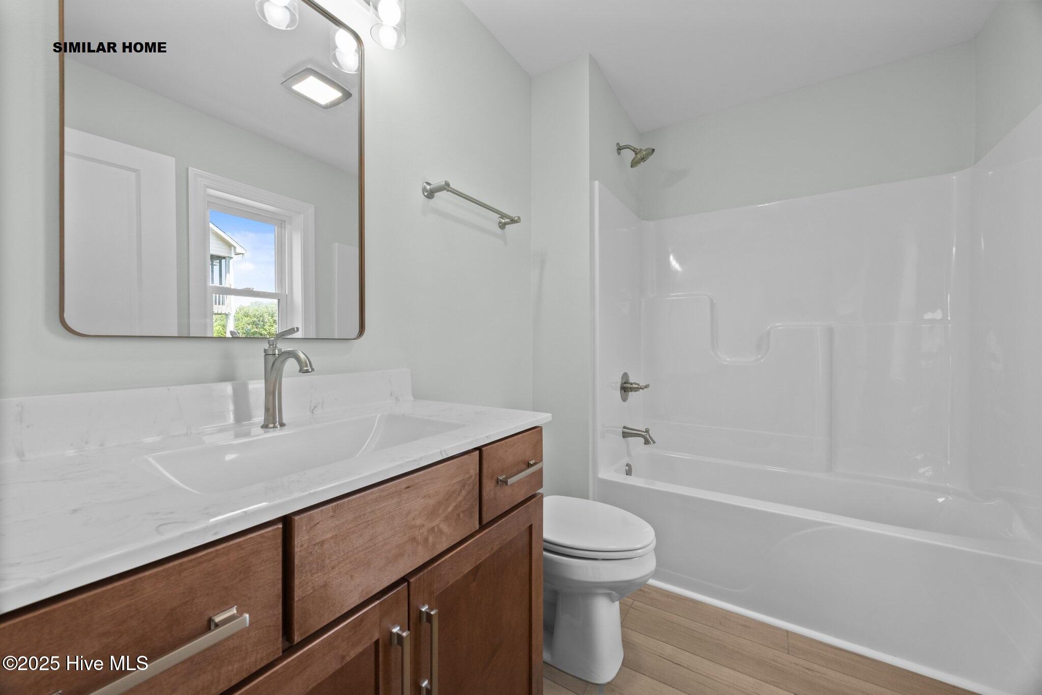 100551707 | Photo 14