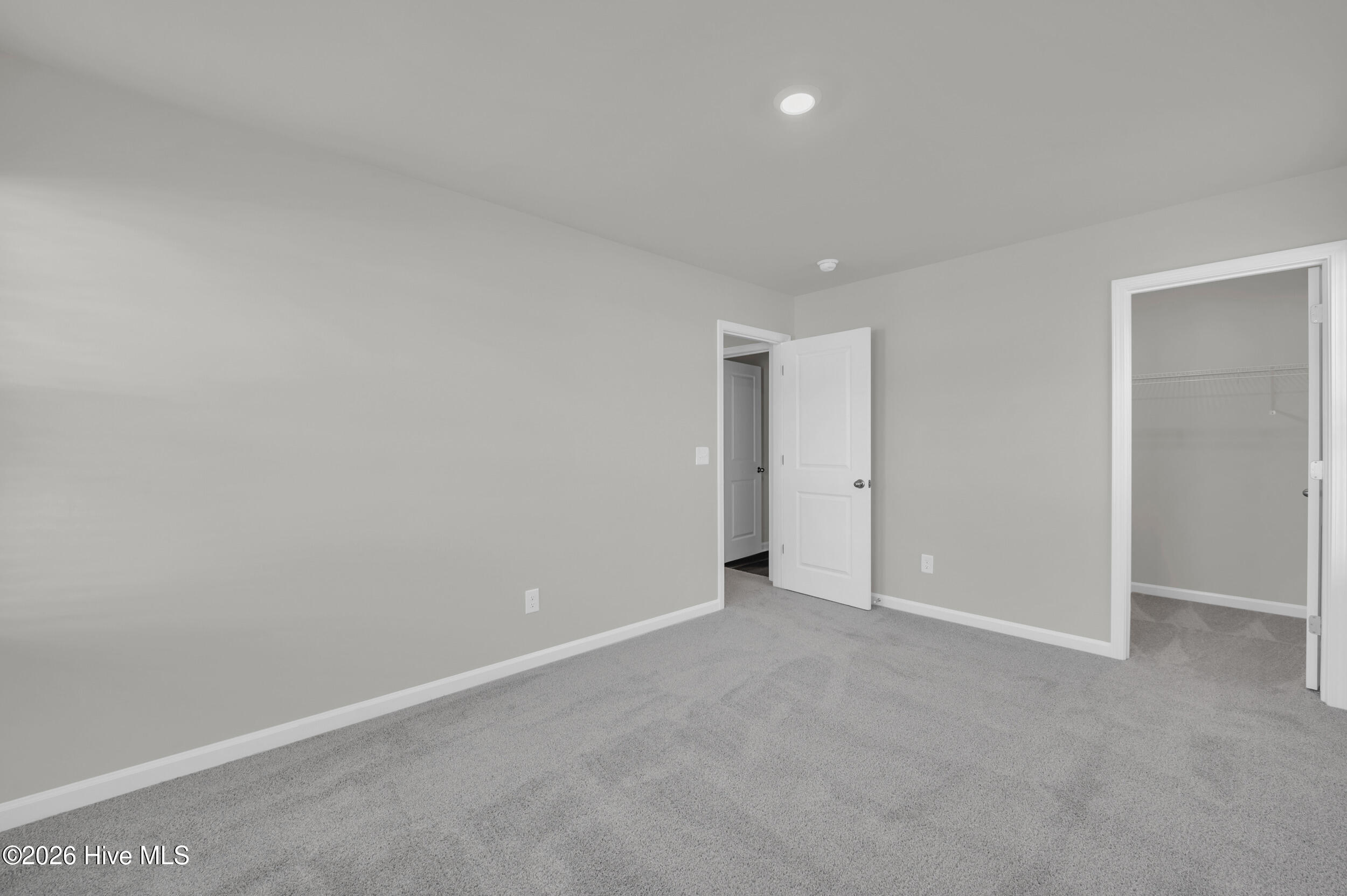 100552510 | Photo 14