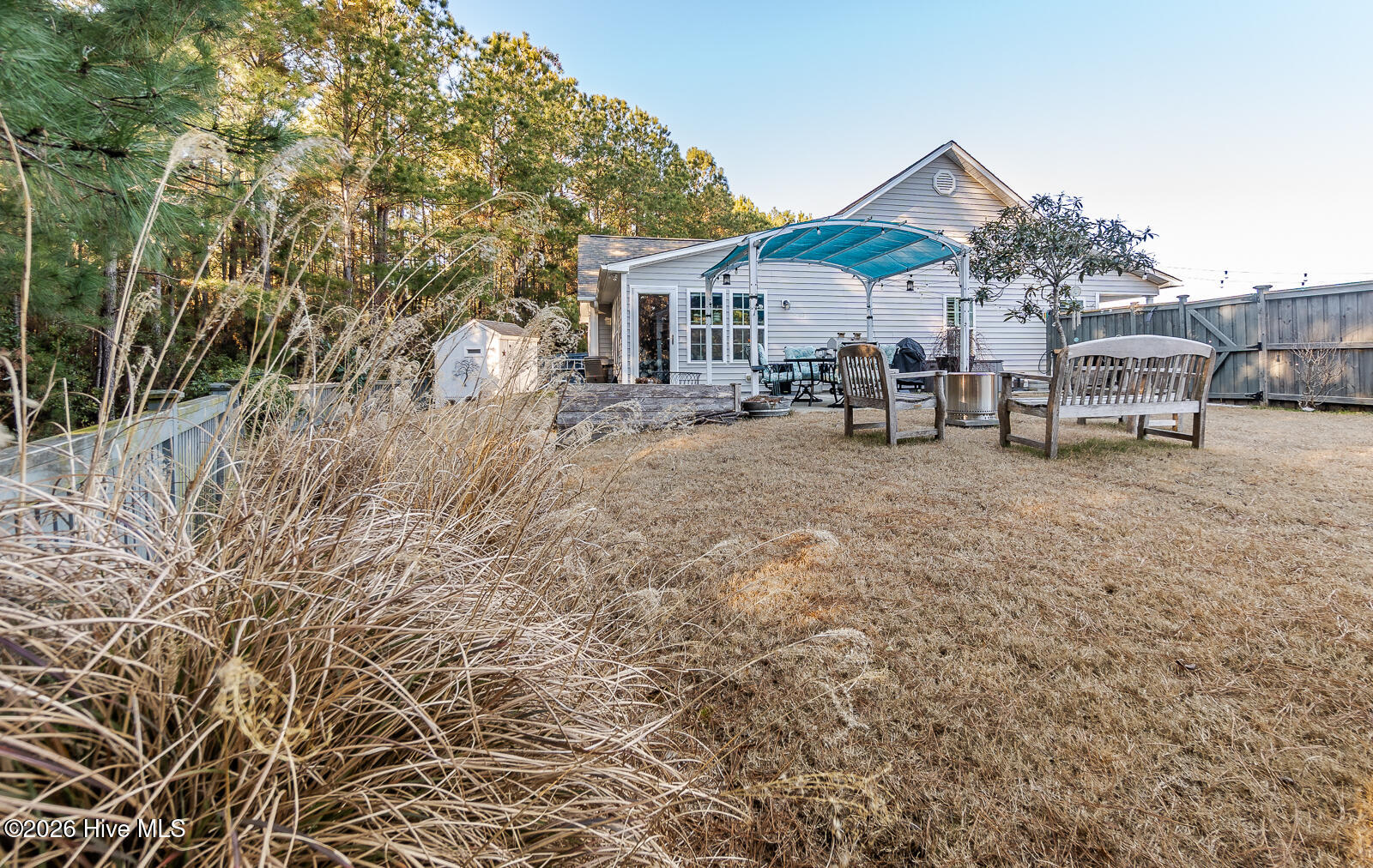 100558017 | Photo 43