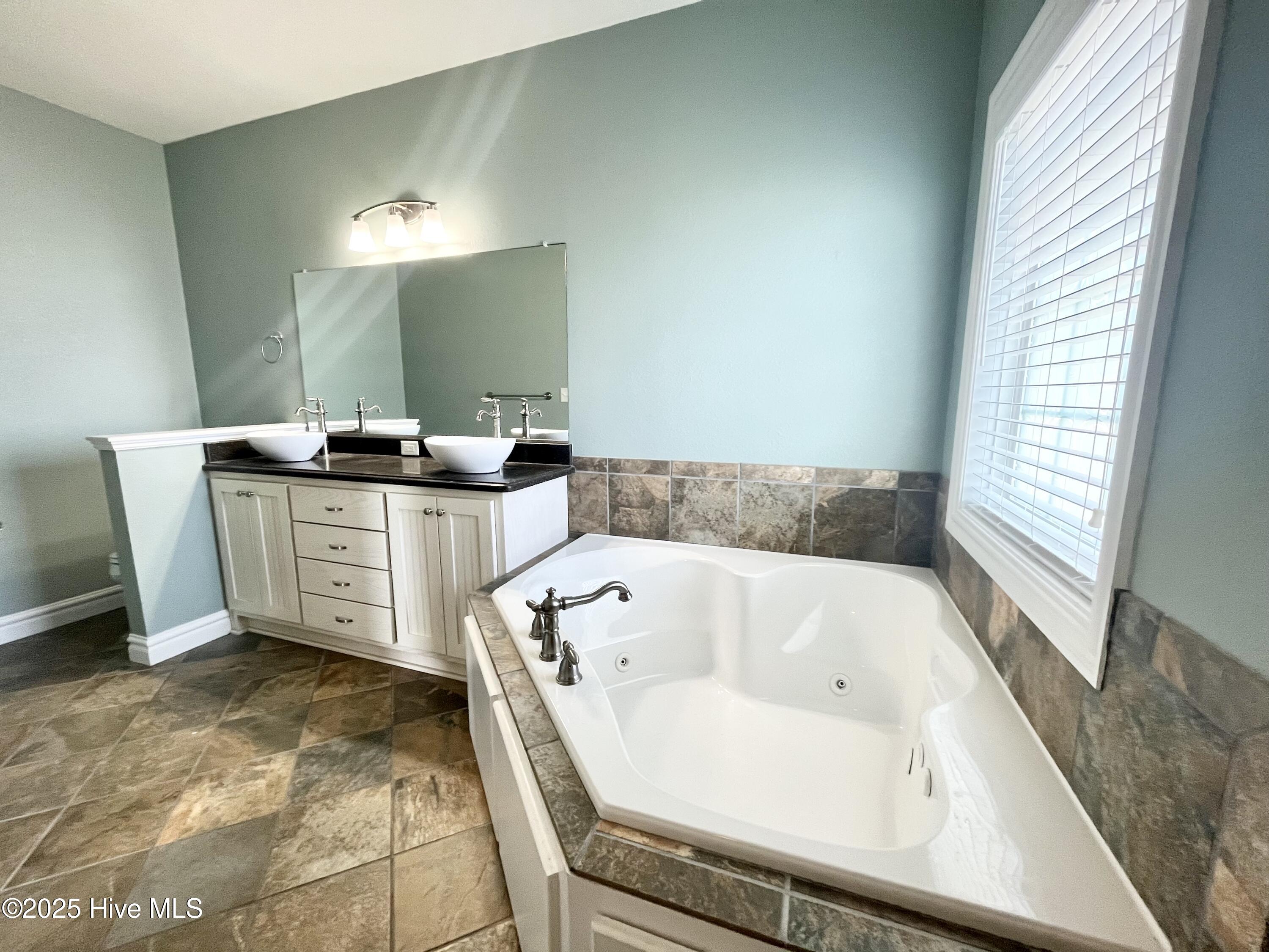 150 Travis Boulevard, Moyock, NC, 27958