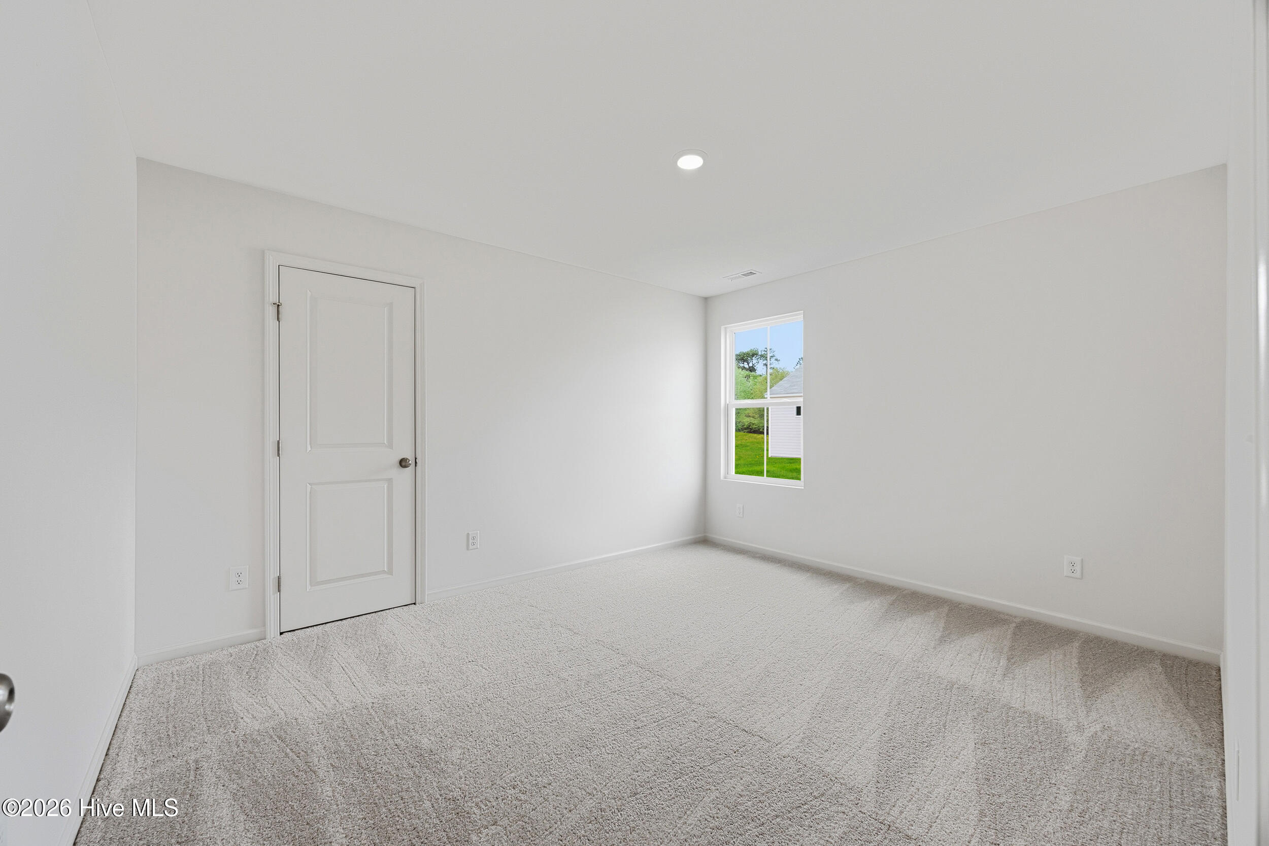 100554549 | Photo 28