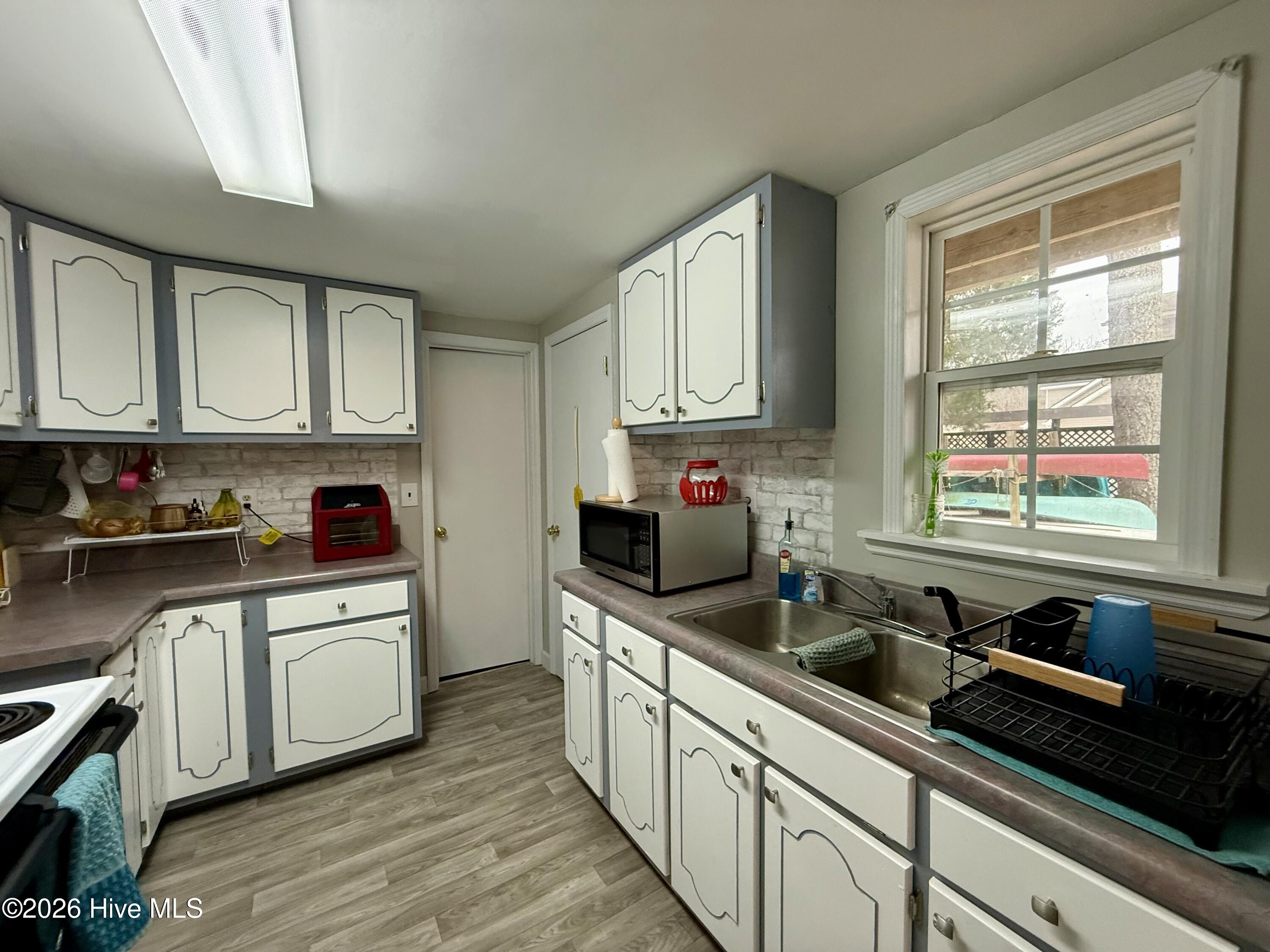 1st floor kitchen