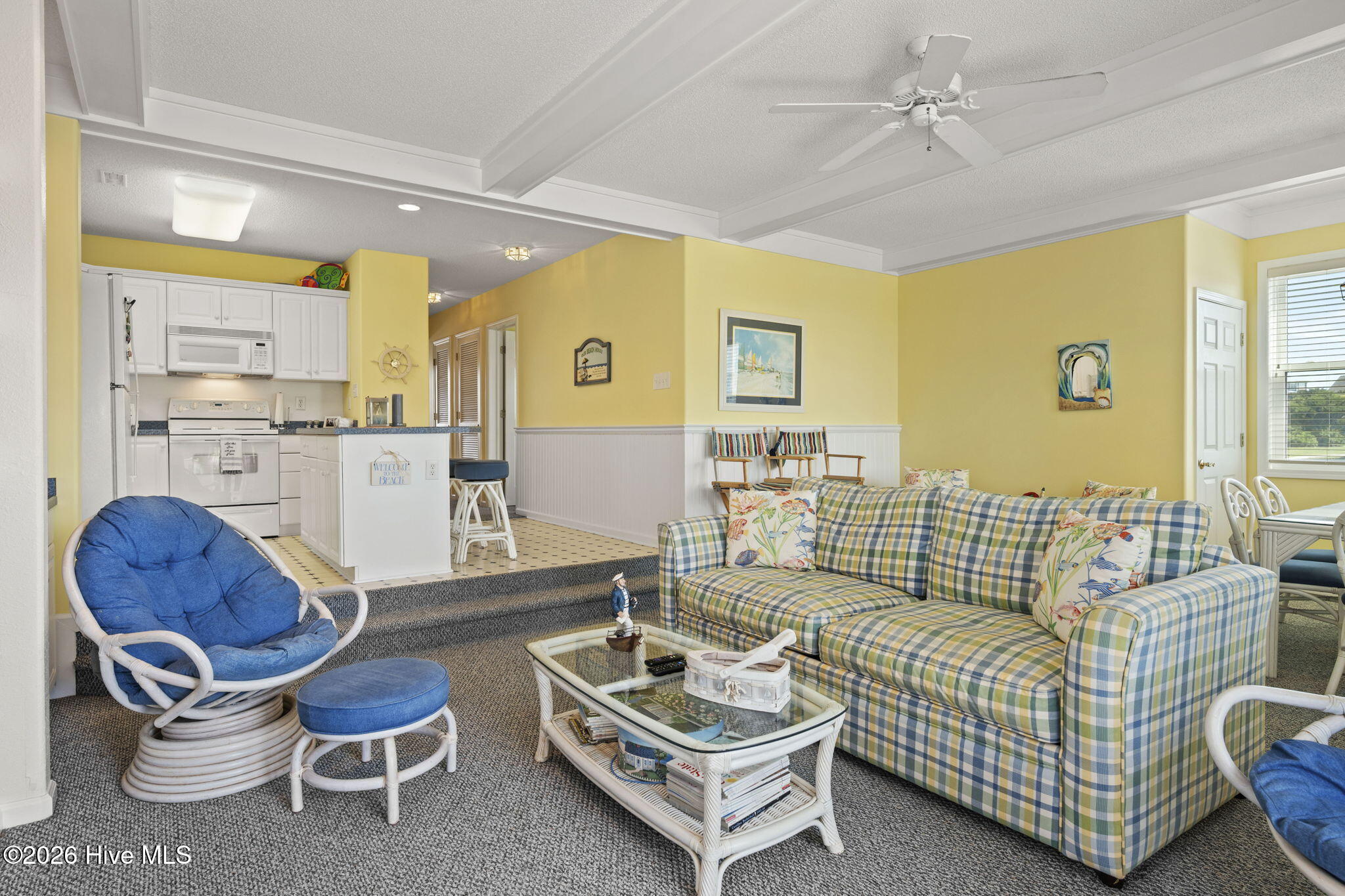 100566433 | Photo 13