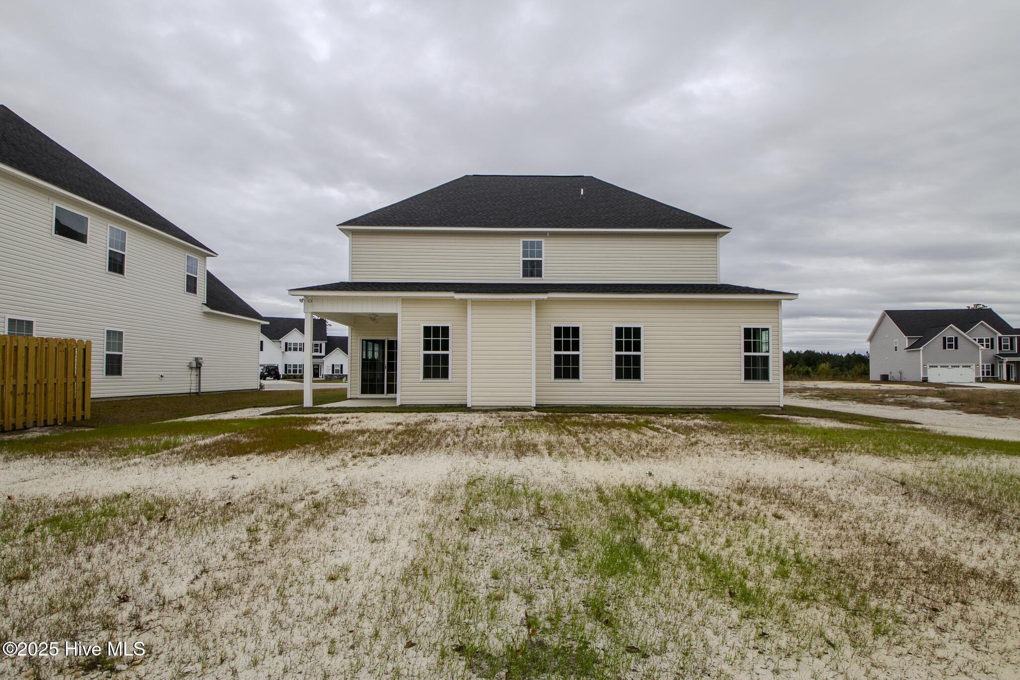 100493644 | Photo 40