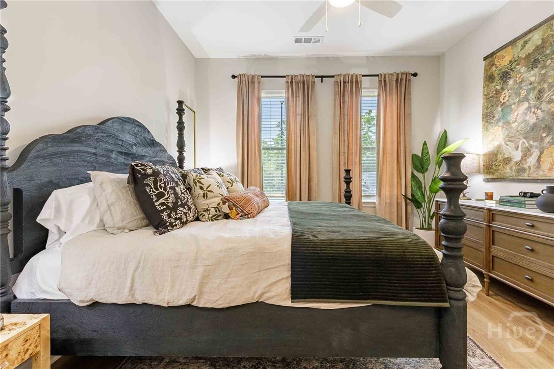 1150 E Perry Lane UNIT B4, Savannah, GA, 31404