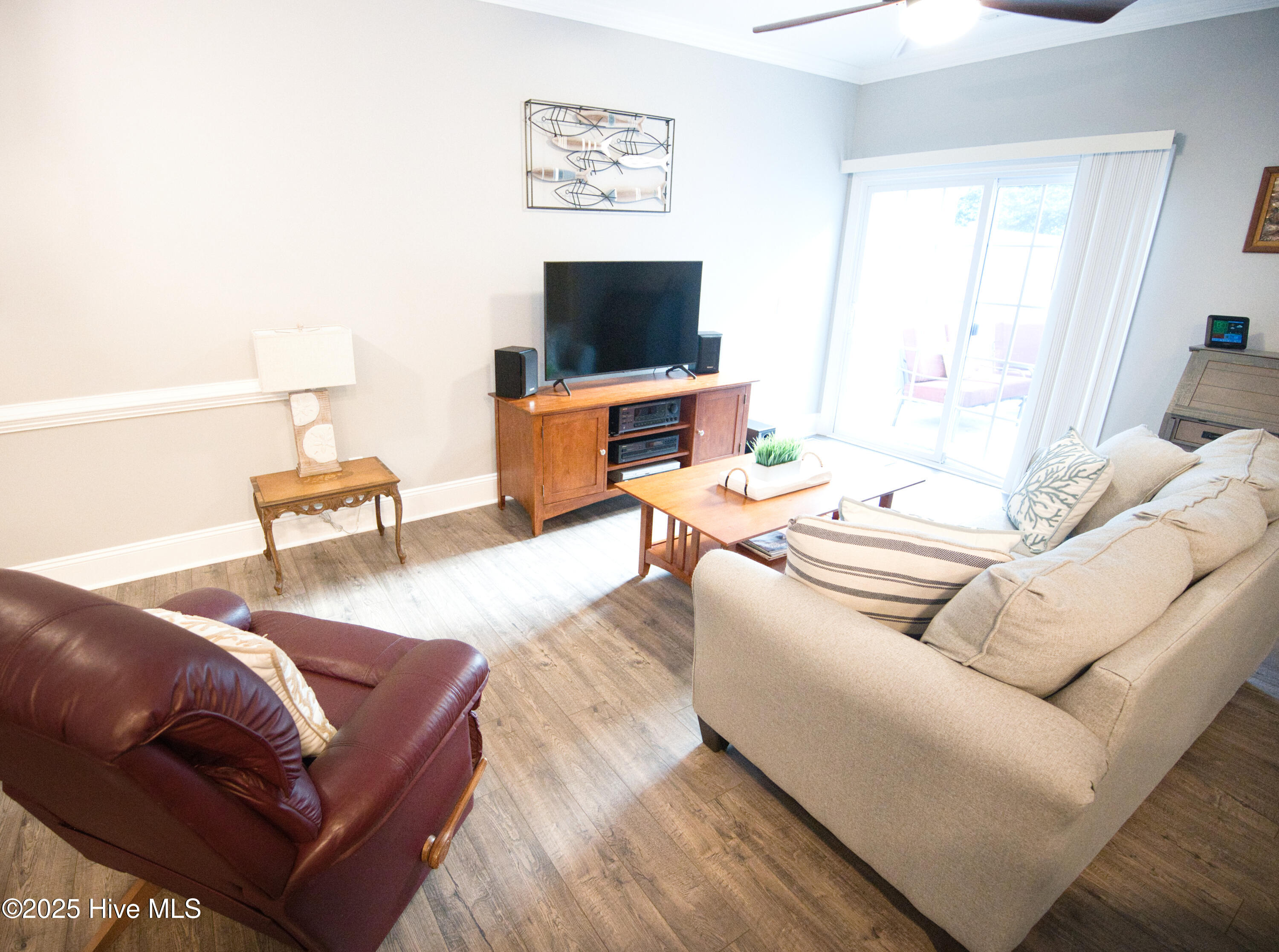 7195 Bonaventure Street SW Apt 404, Ocean Isle Beach, NC 28469 – photo 7: DSC_1294