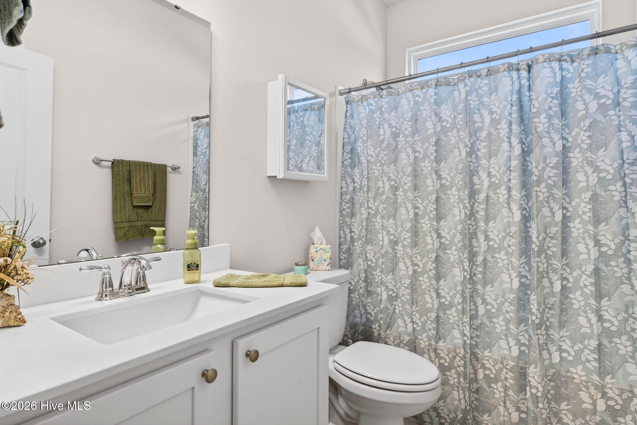 100555418 | Photo 29