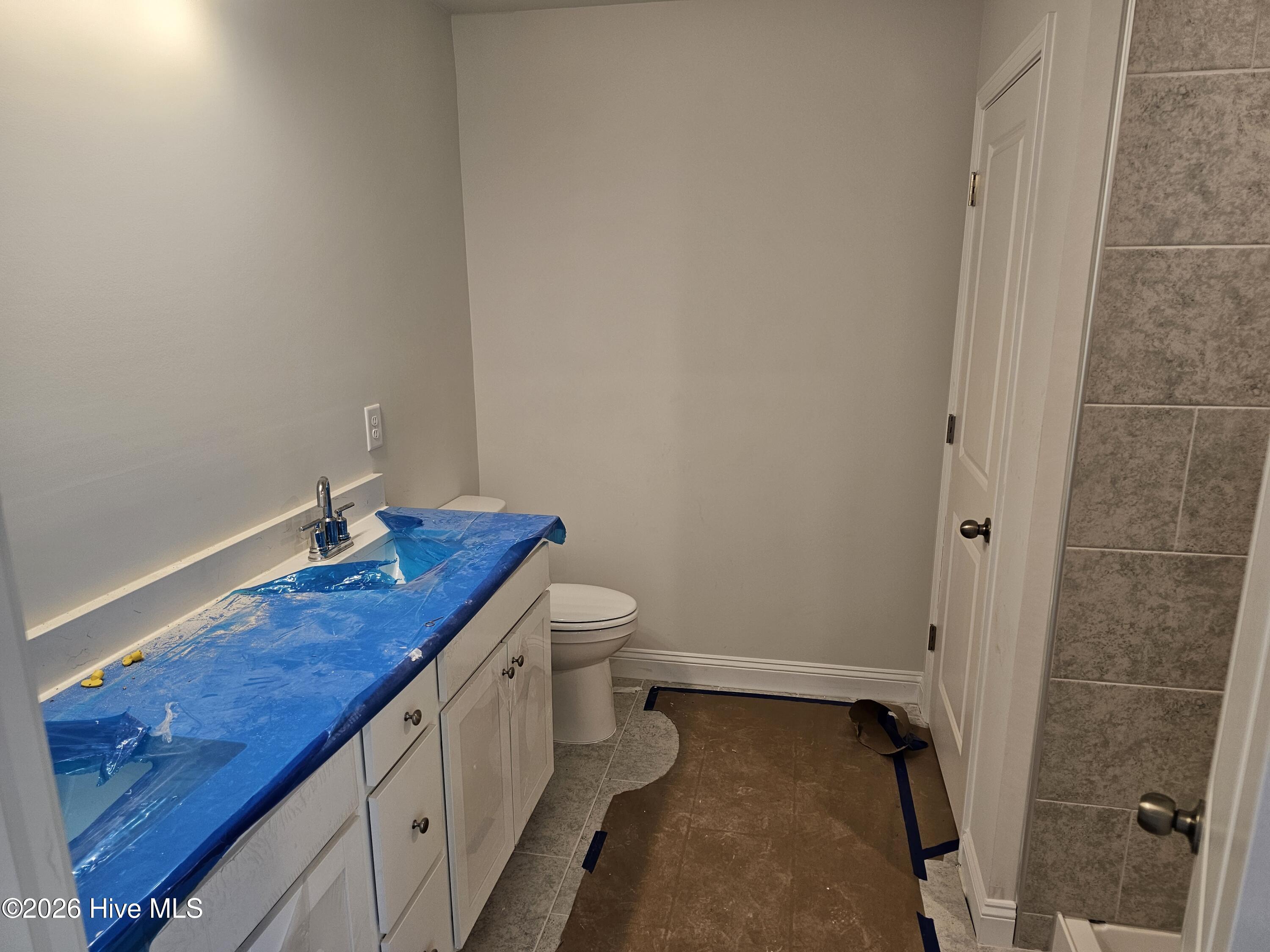 100555806 | Photo 10