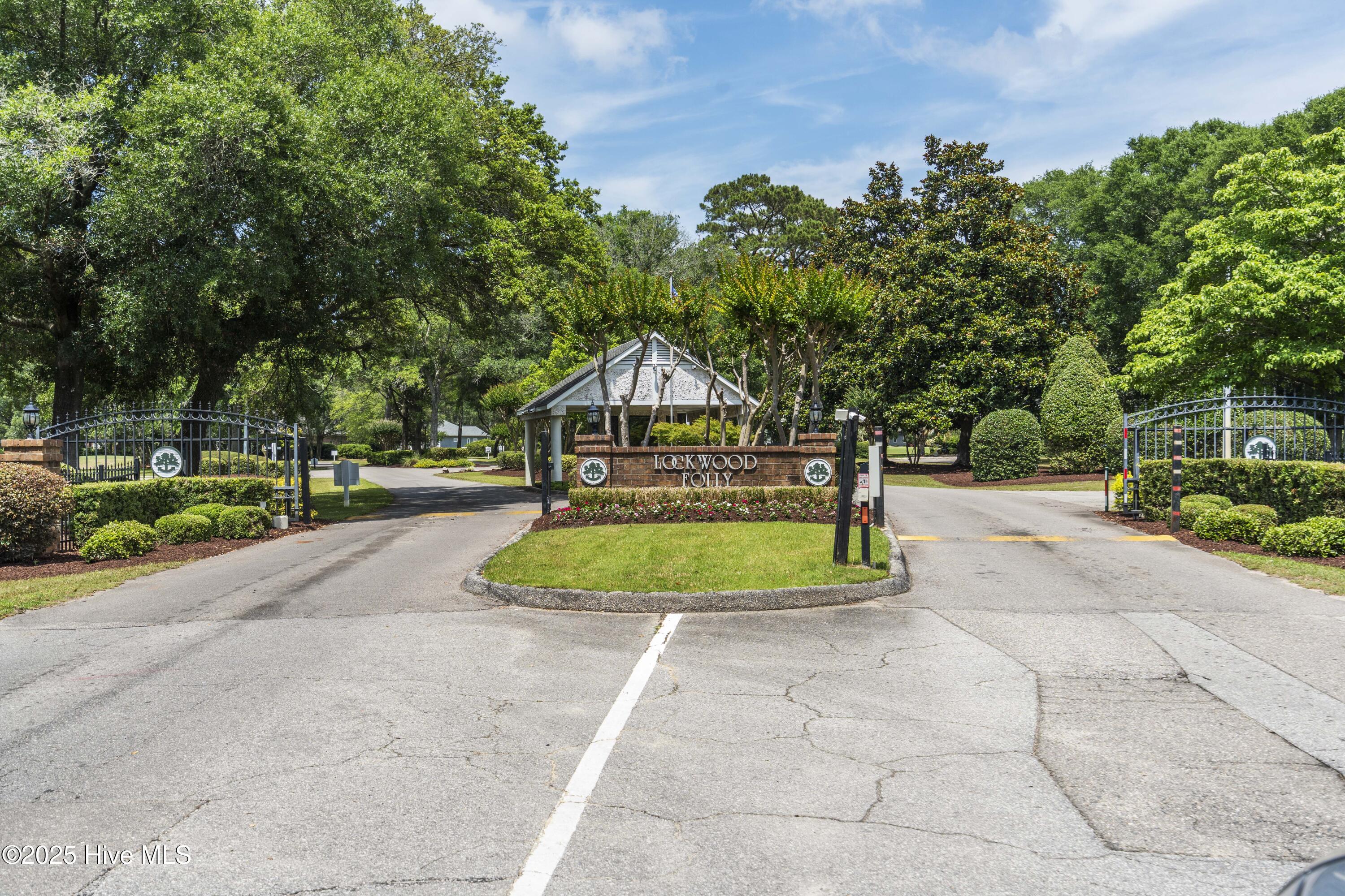 100533806 | Photo 51