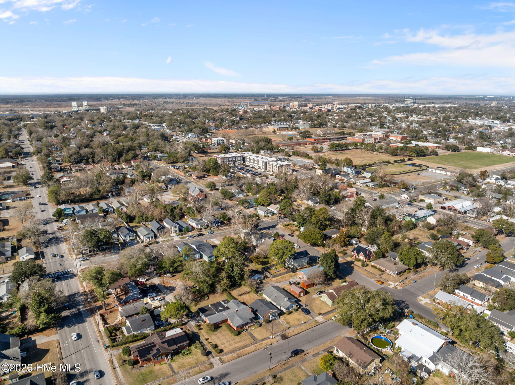 100550477 | Photo 32