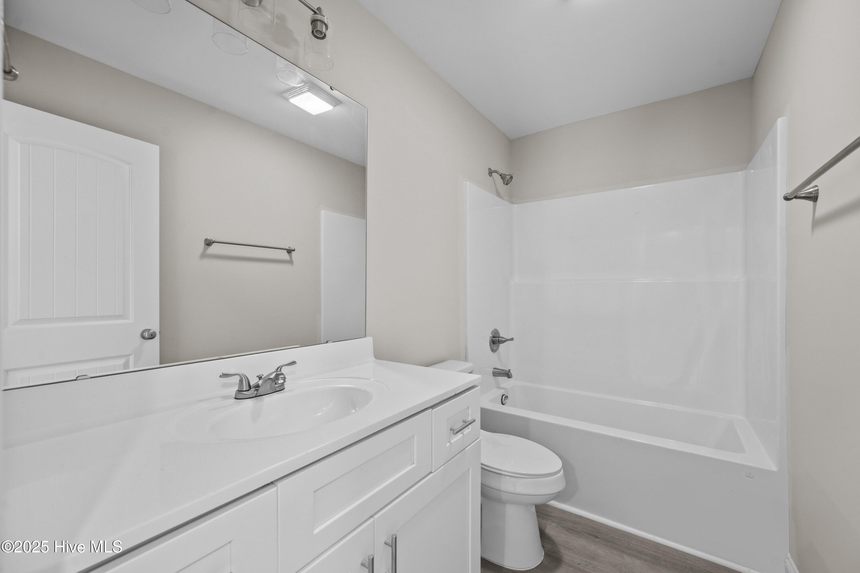 113 Grander Court, Sneads Ferry, NC 28460 – photo 19: 113 GRANDER HALL BATH
