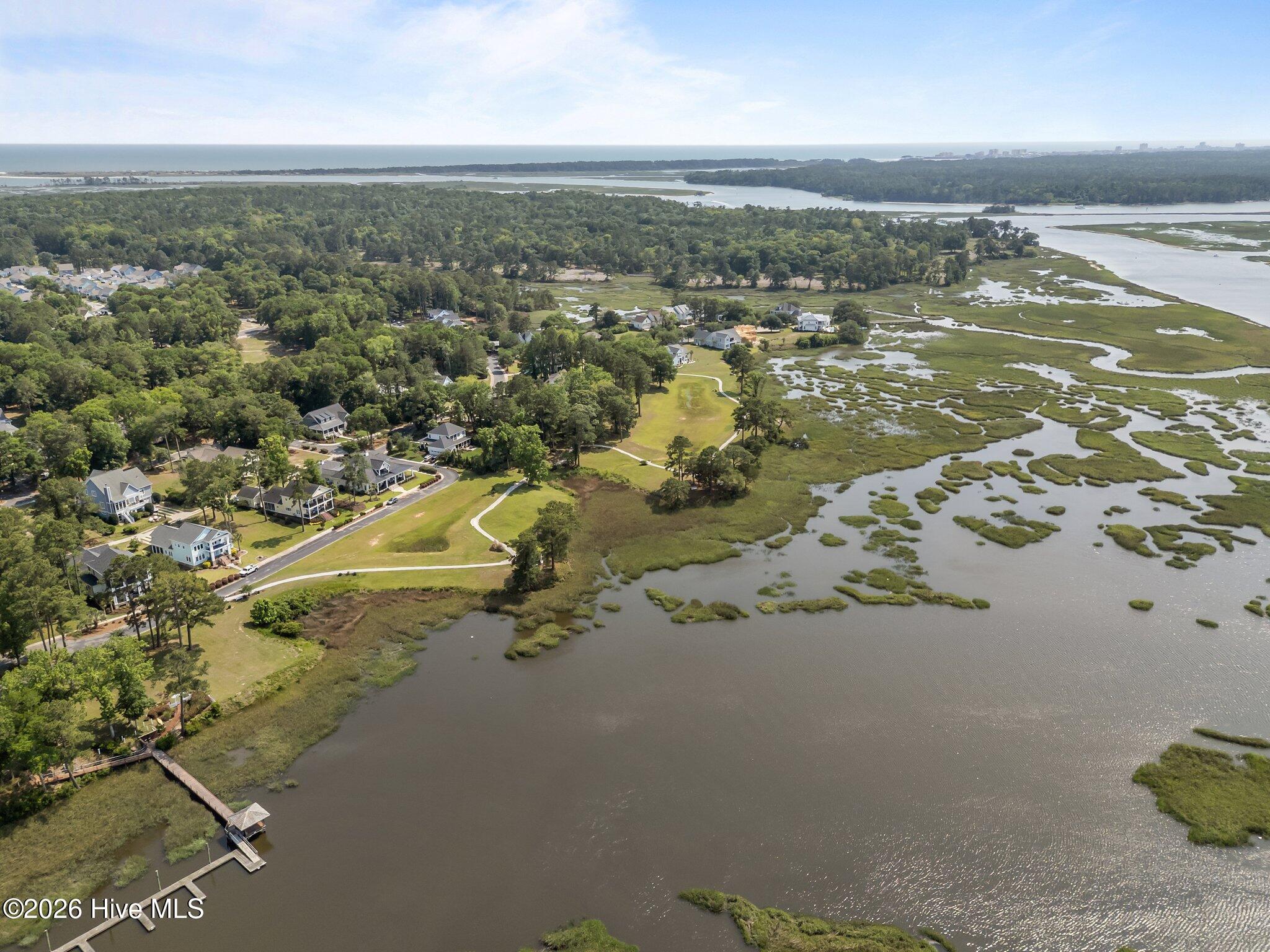 100561679 | Photo 42