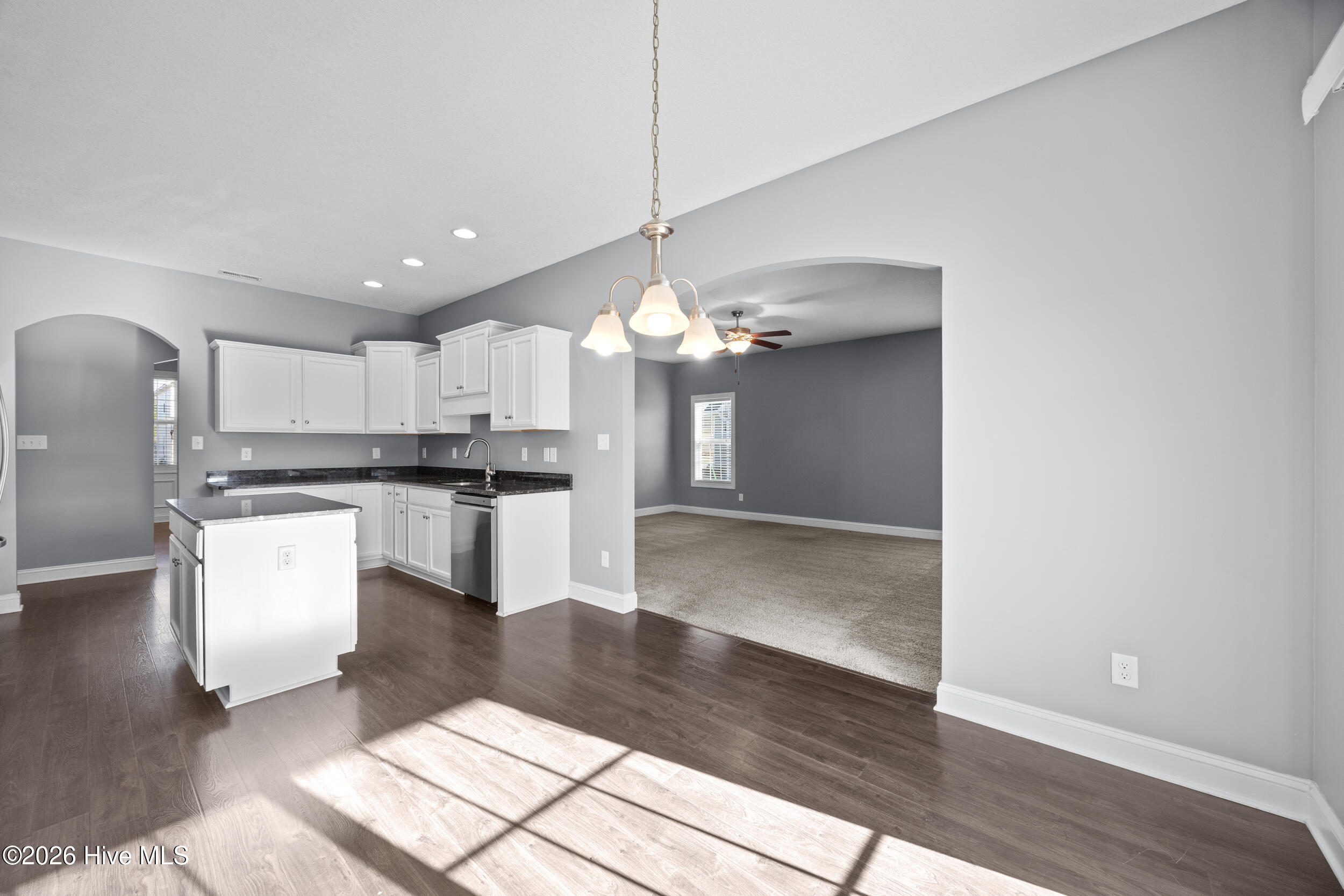 100550034 | Photo 20