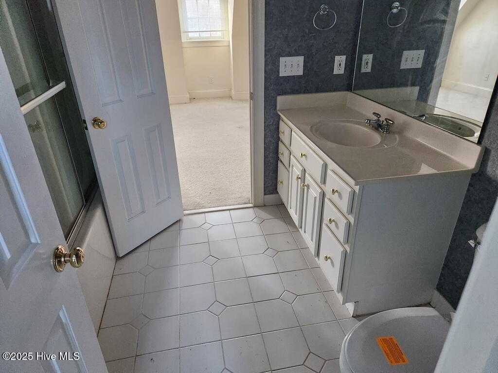43 BEDROOM 4 BATH