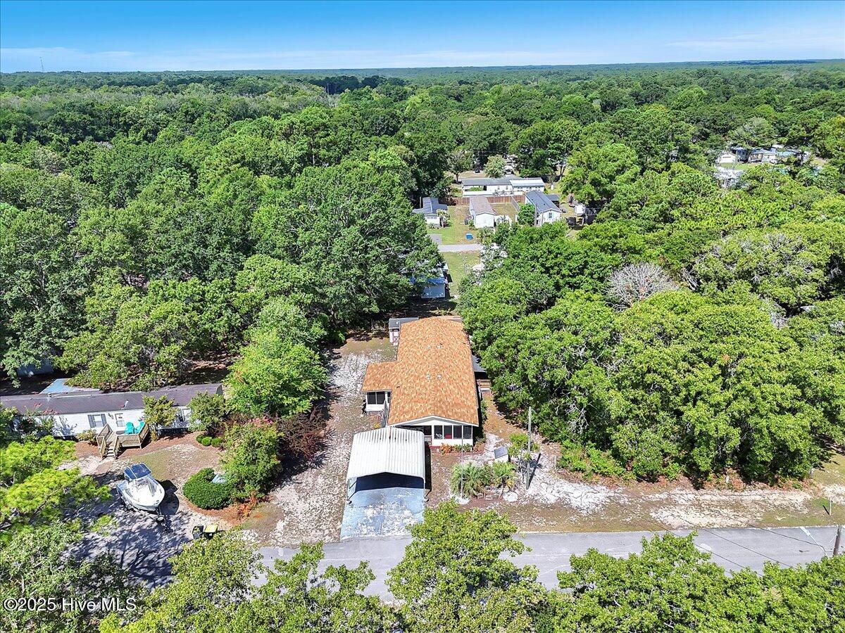 100518805 | Photo 53