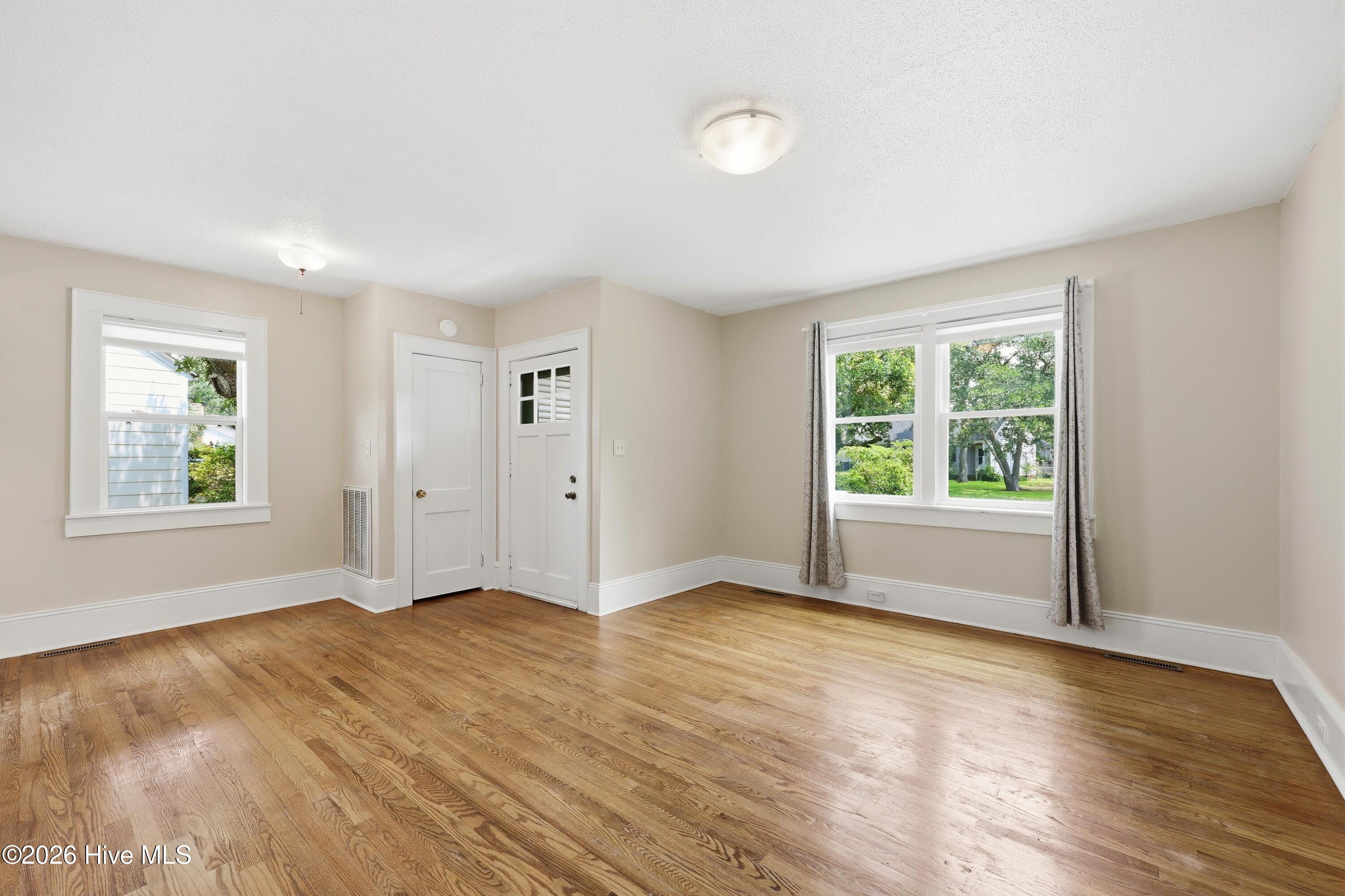 109 Noyes Avenue,Morehead City