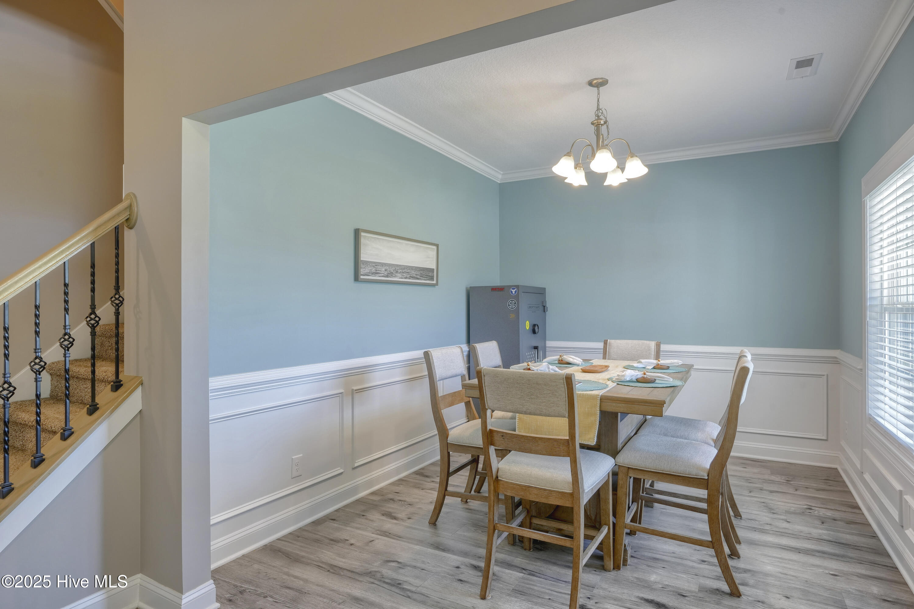 326 Lonesome Dove - Interior