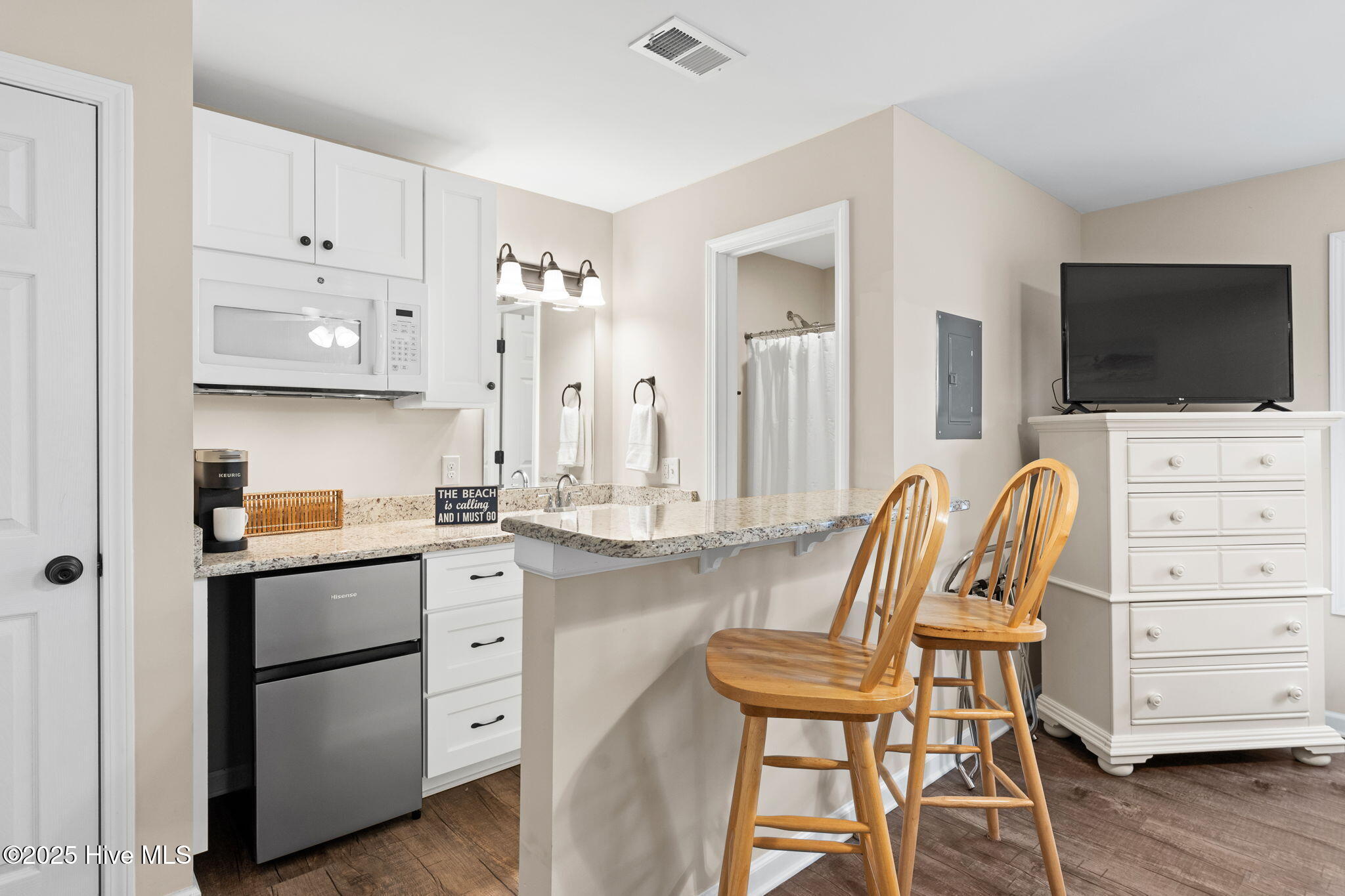 100544081 | Photo 26