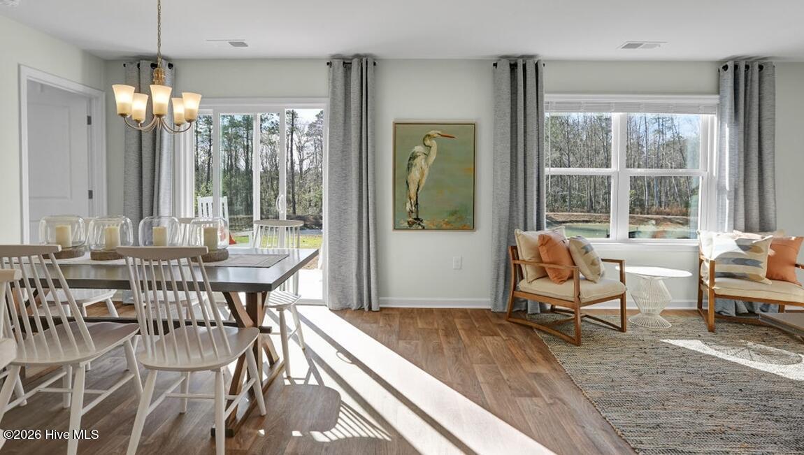 100568721 | Photo 10