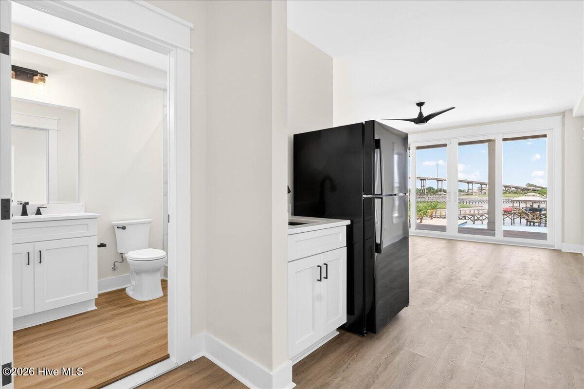 100562322 | Photo 66