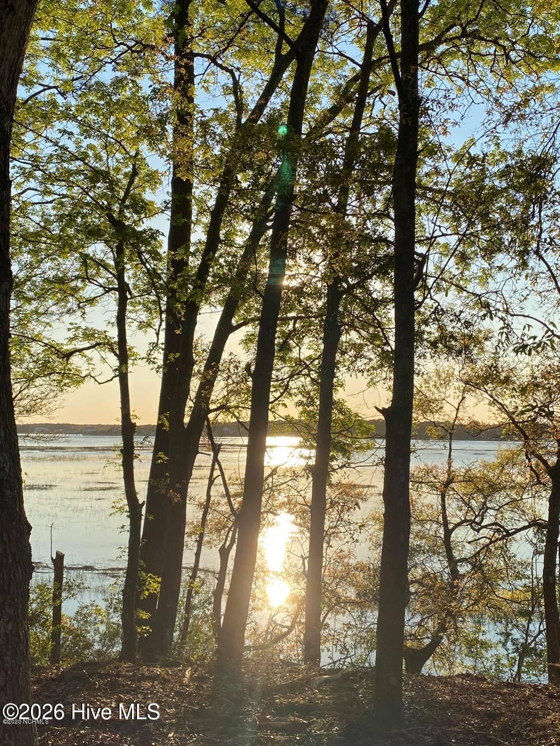 343 S End Road, Knotts Island, NC, 27950