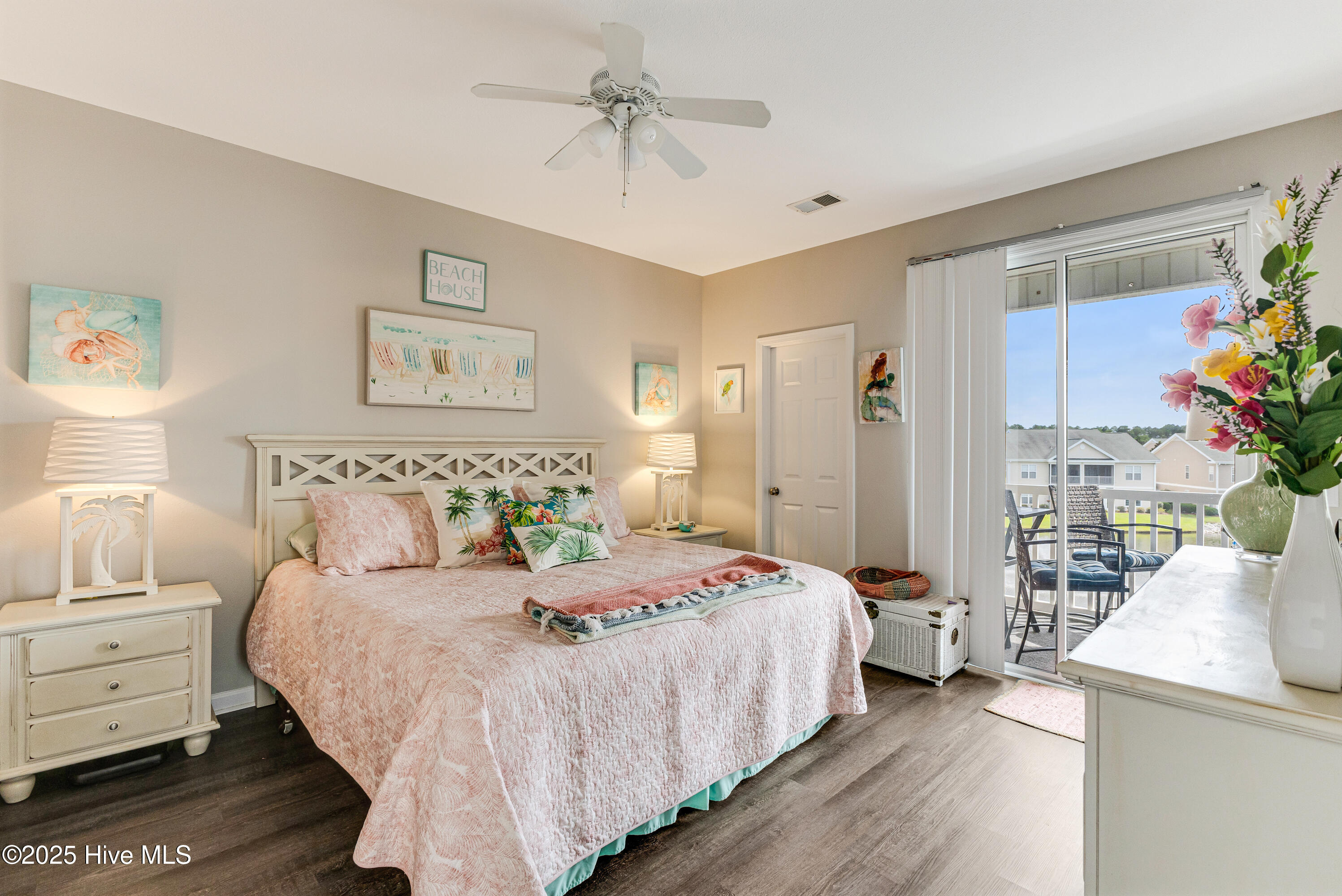 100564092 | Photo 20