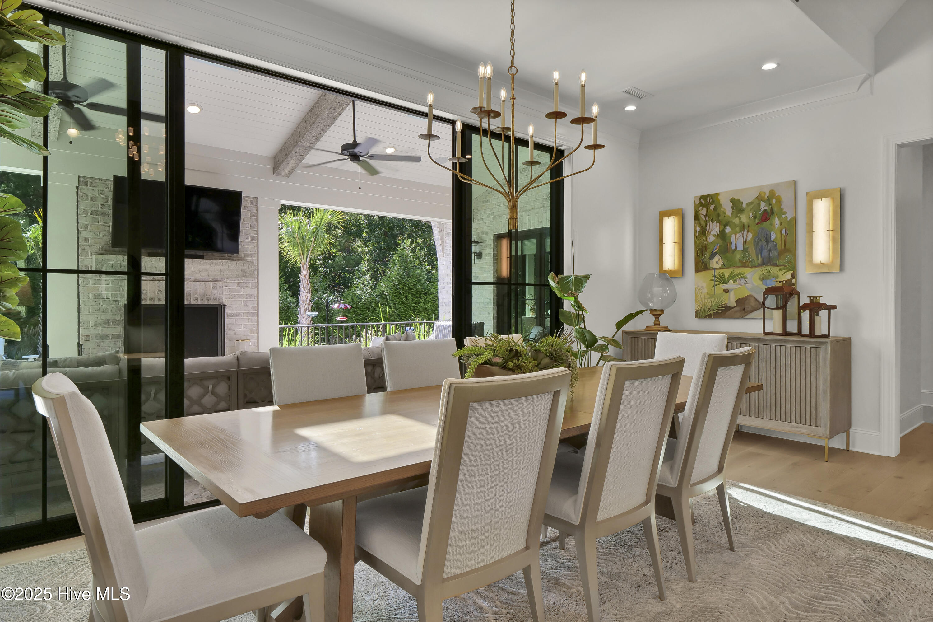 100532496 | Photo 20