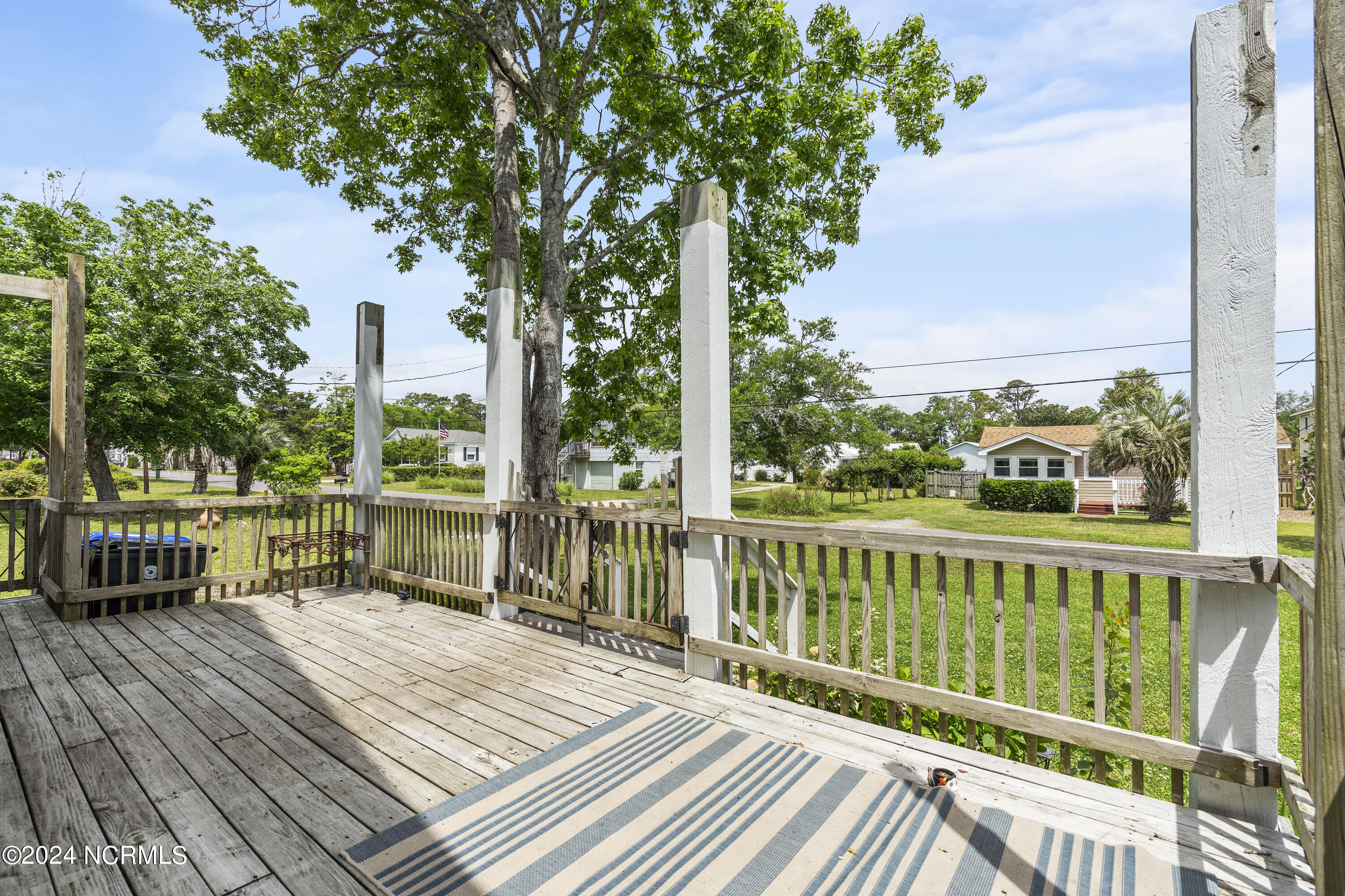 100488510 | Photo 46