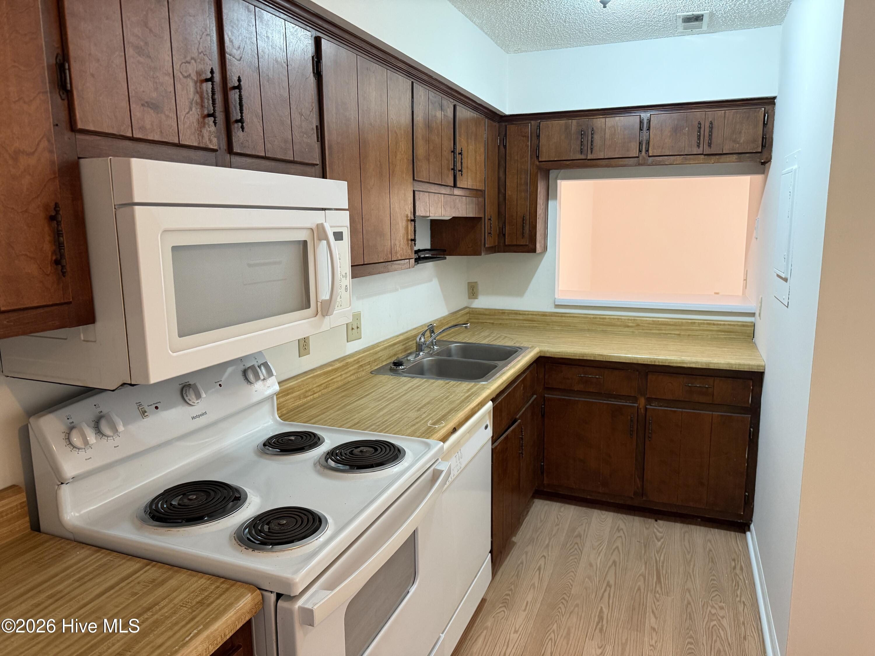 Exterior photo of 300 Lee Drive B, Atlantic Beach, NC 28512. MLS: 100595983