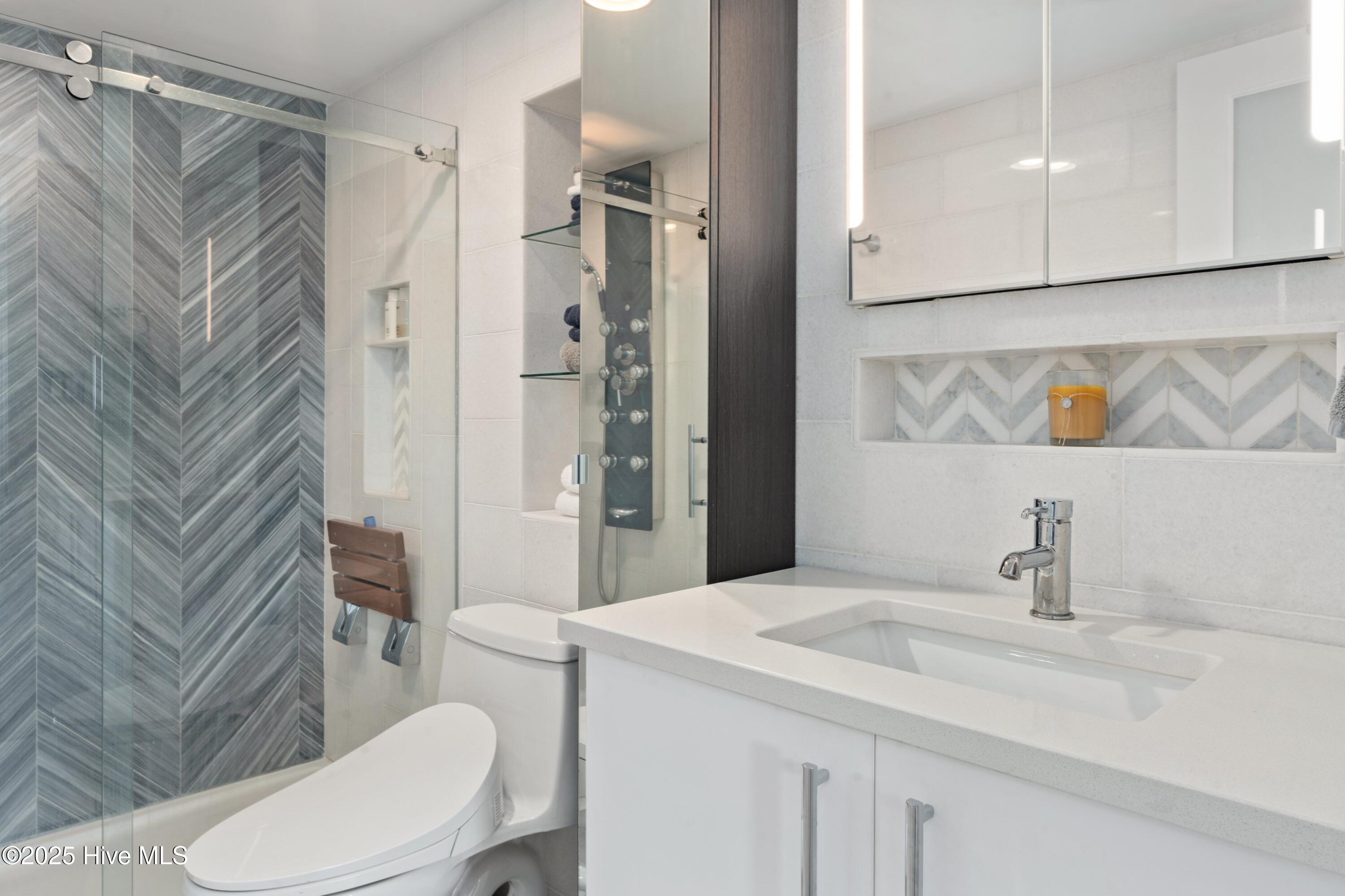 322 Causeway Drive Ste 802, Wrightsville Beach, NC 28480 – photo 21: 026-322CausewayDrive-803-WrightsvilleBea