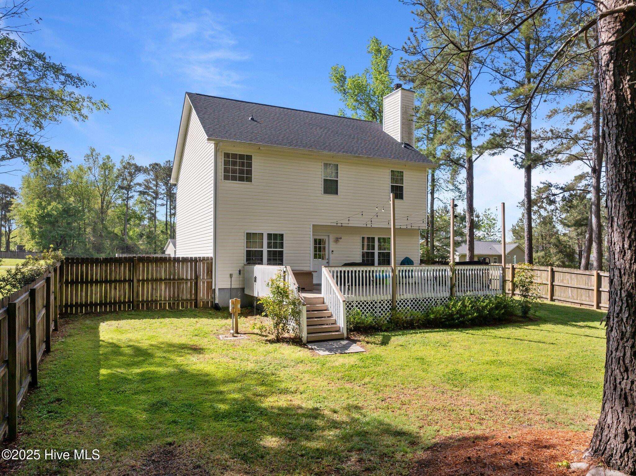 100567266 | Photo 39