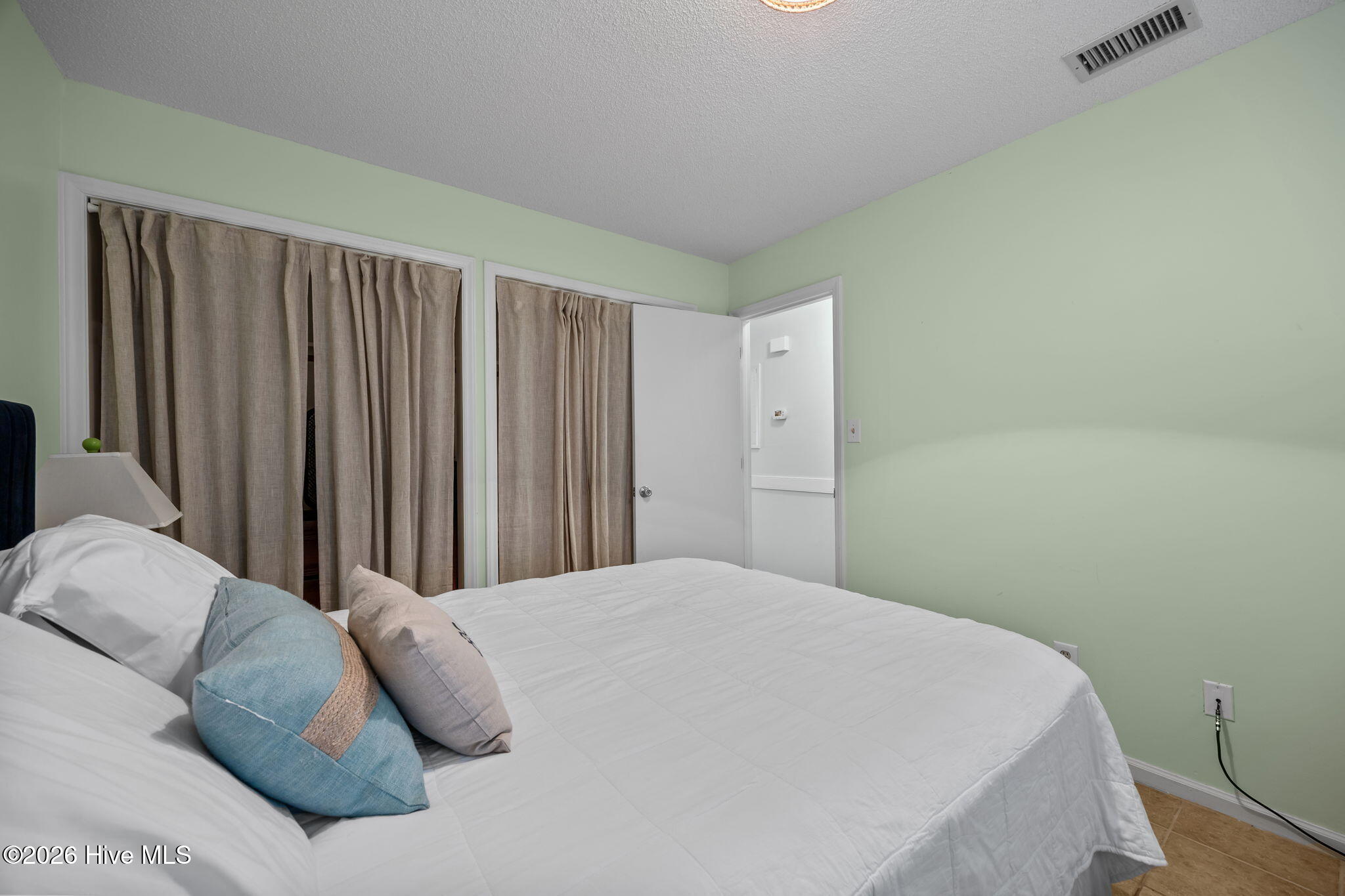 9201 Coast Guard Road UNIT 107, Emerald Isle, NC, 28594