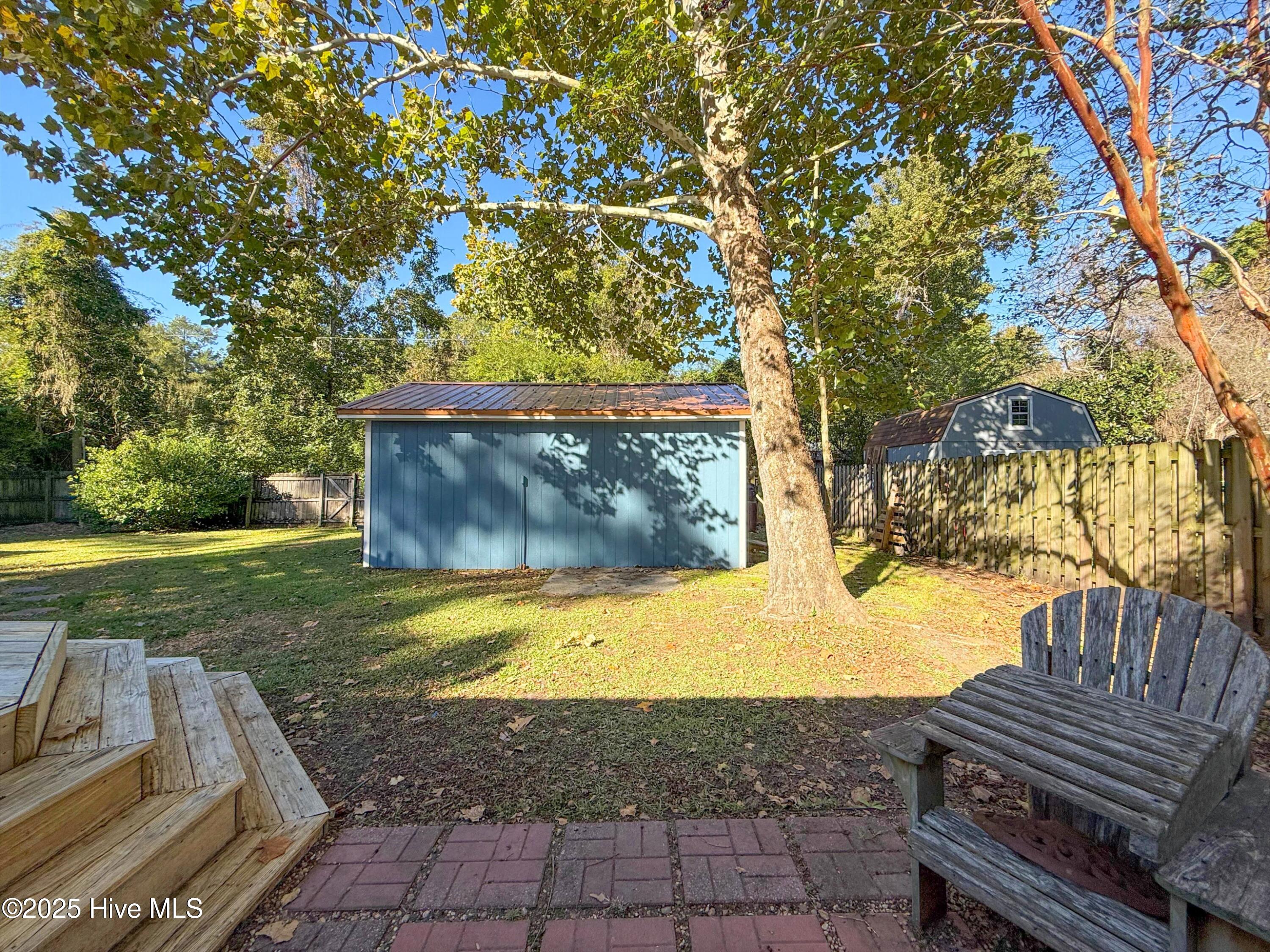 100537869 | Photo 50