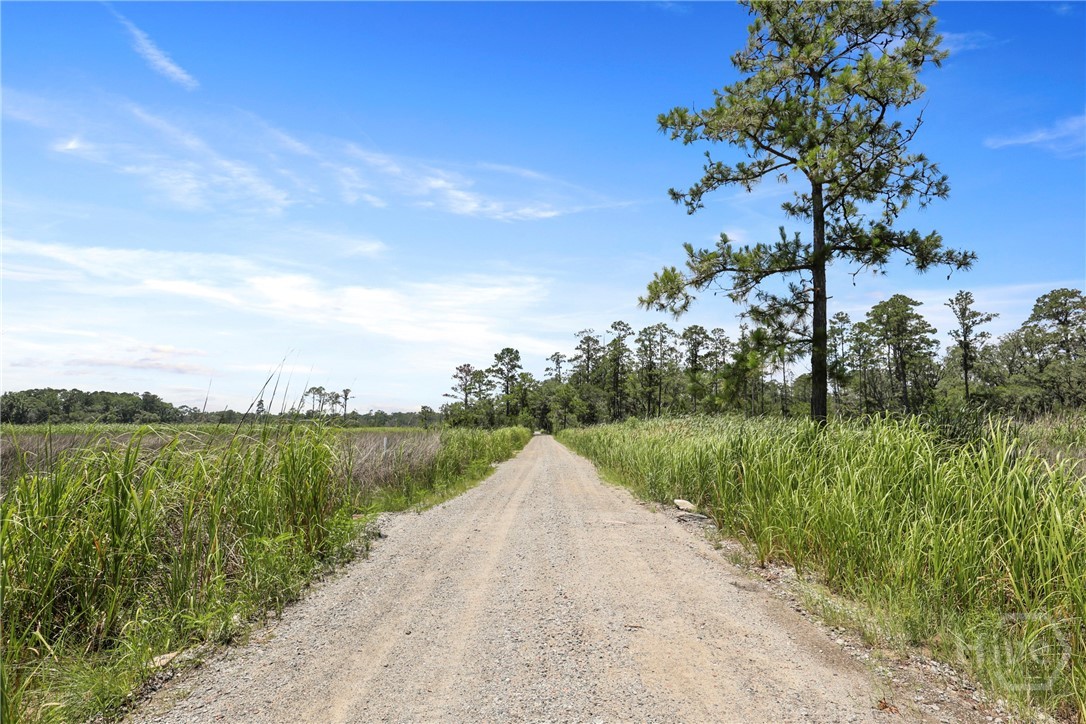 5747 Ogeechee Road, Savannah, GA, 31405