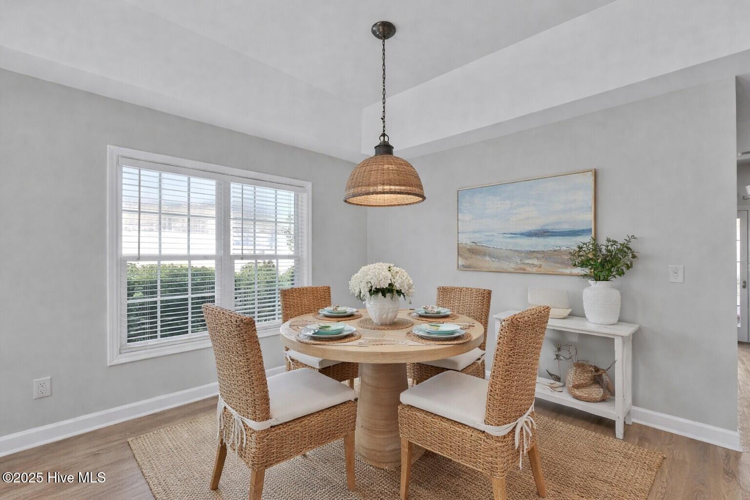 100545876 | Photo 20