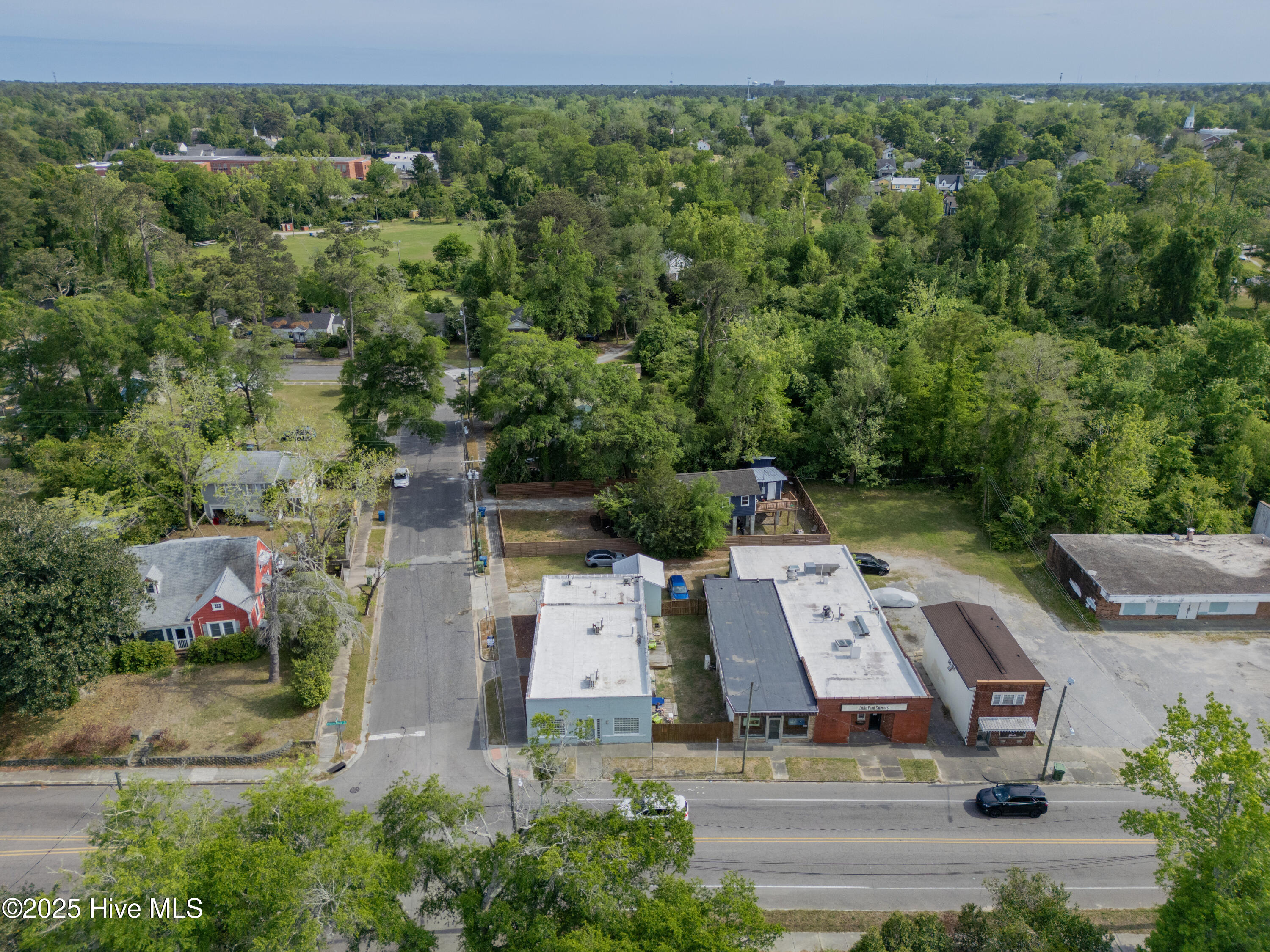 100543464 | Photo 59