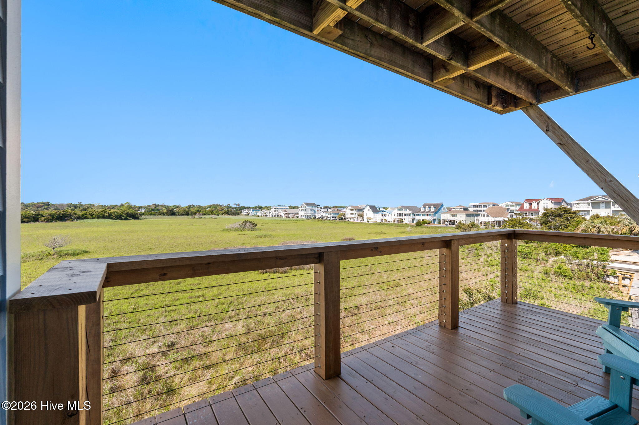 100568458 | Photo 64