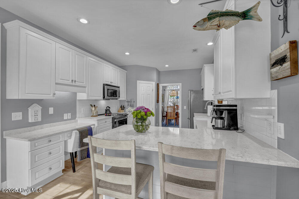 100545962 | Photo 10