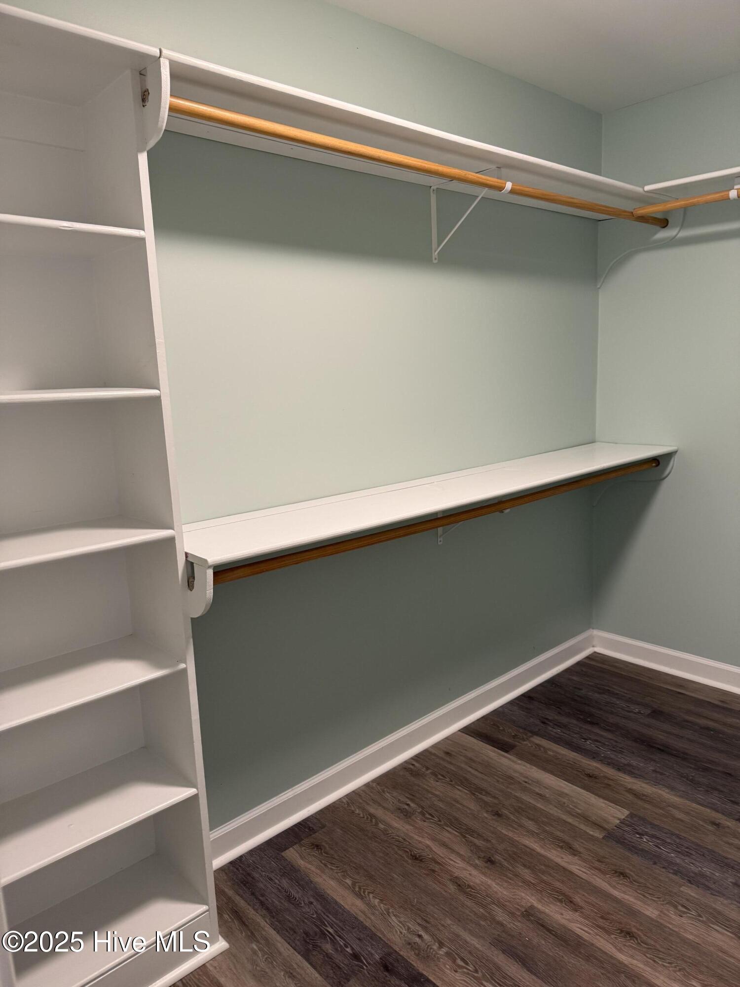 100524146 | Photo 31