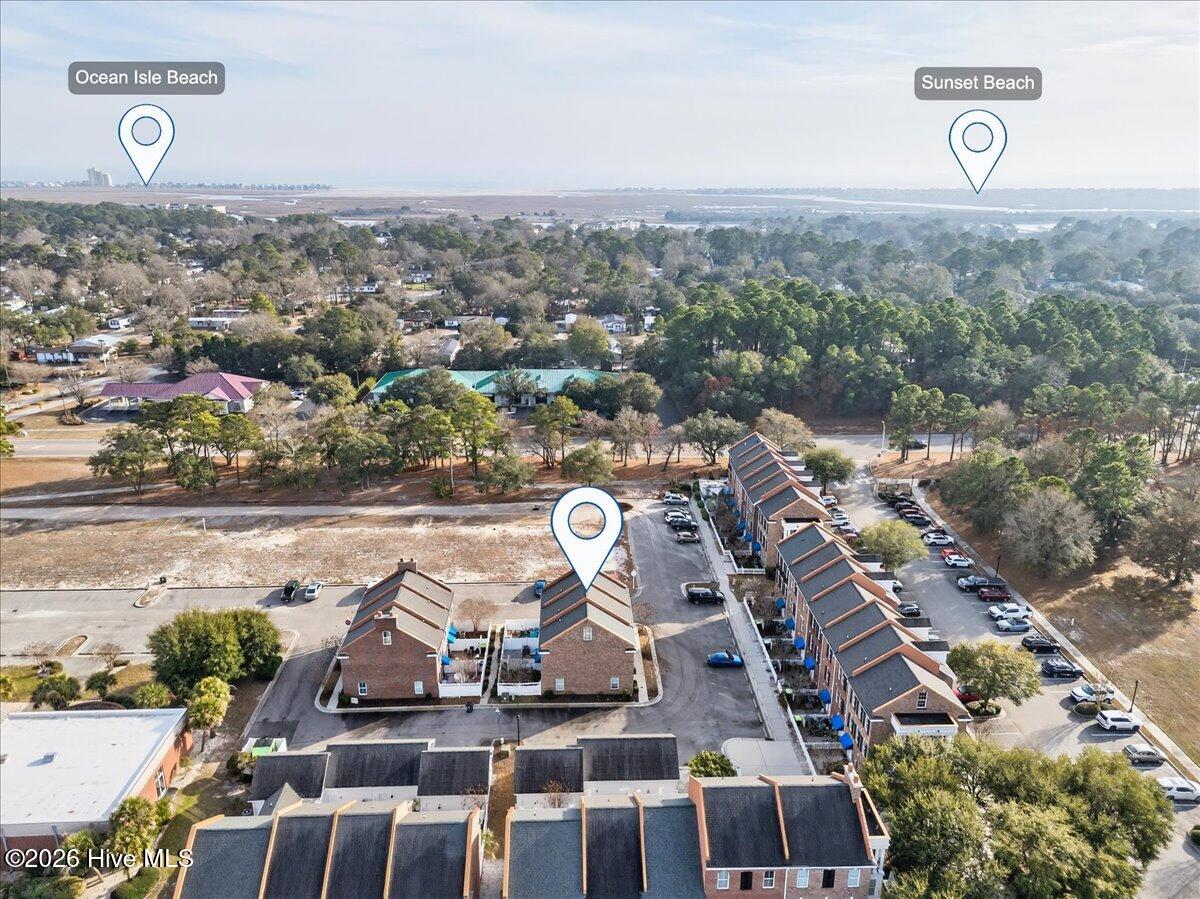 100548437 | Photo 11