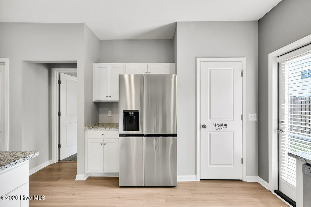 100565667 | Photo 11