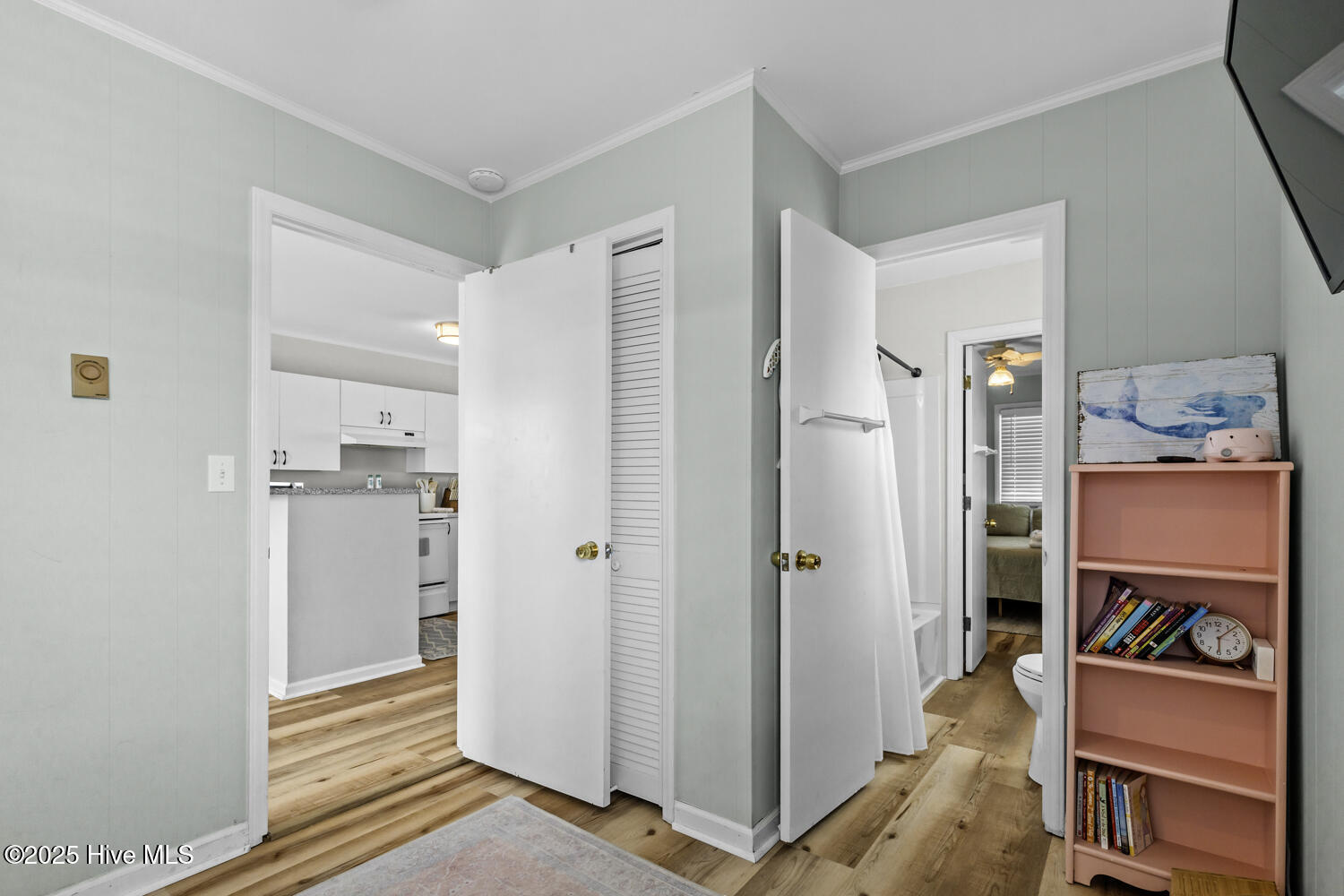 100525071 | Photo 22