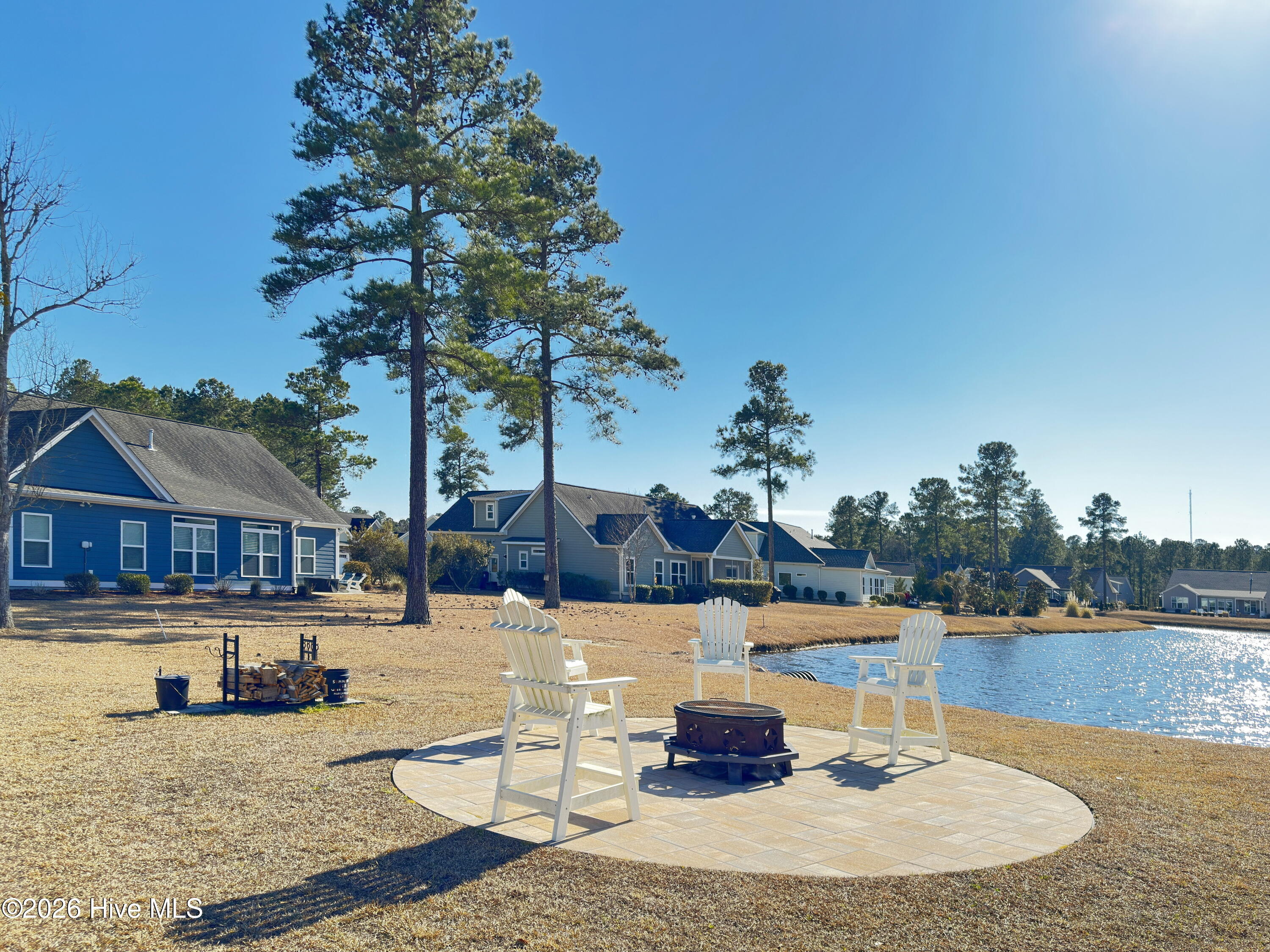 100548790 | Photo 42