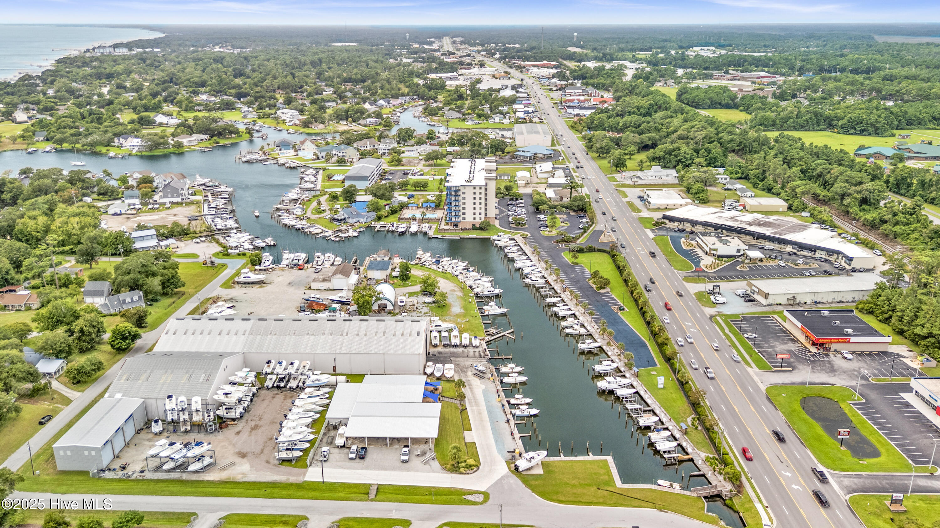 4425 Arendell Street 609,Morehead City