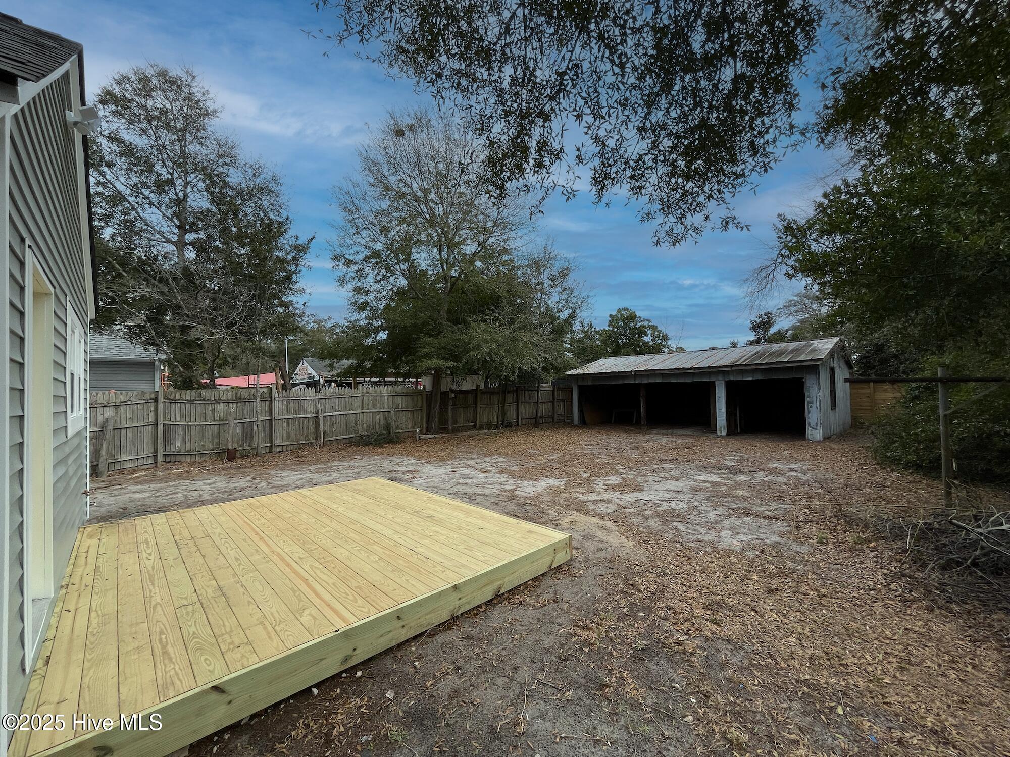 100552408 | Photo 26