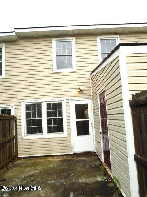 Homes for sale in Jacksonville, NC | 120 King George Ct, Jacksonville, NC 28546 | MLS# 100532098