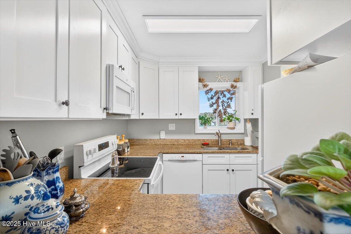 100537947 | Photo 16